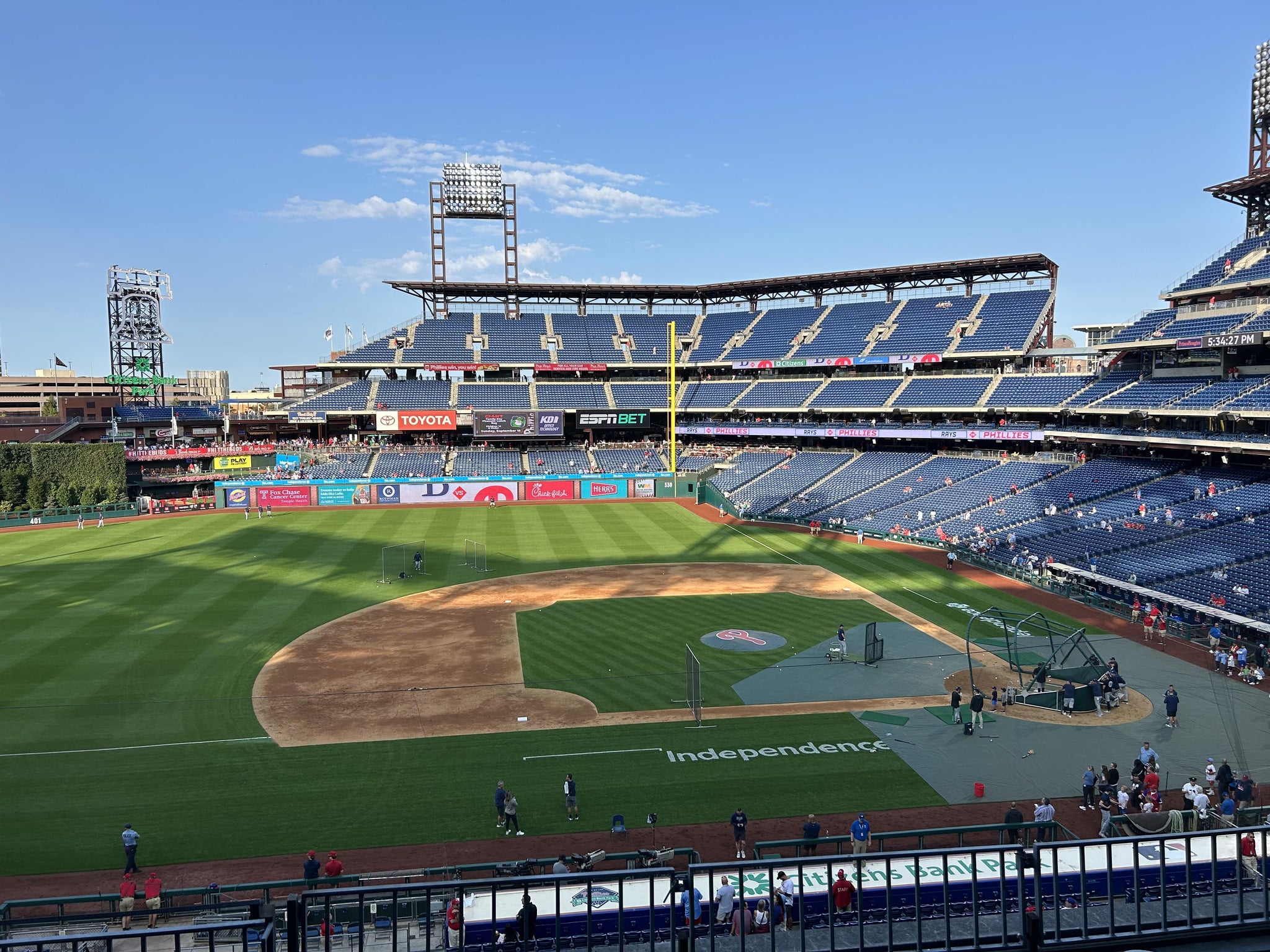 Vue réelle des fans prise de la Section 229 au site Citizens Bank Park par Irv M