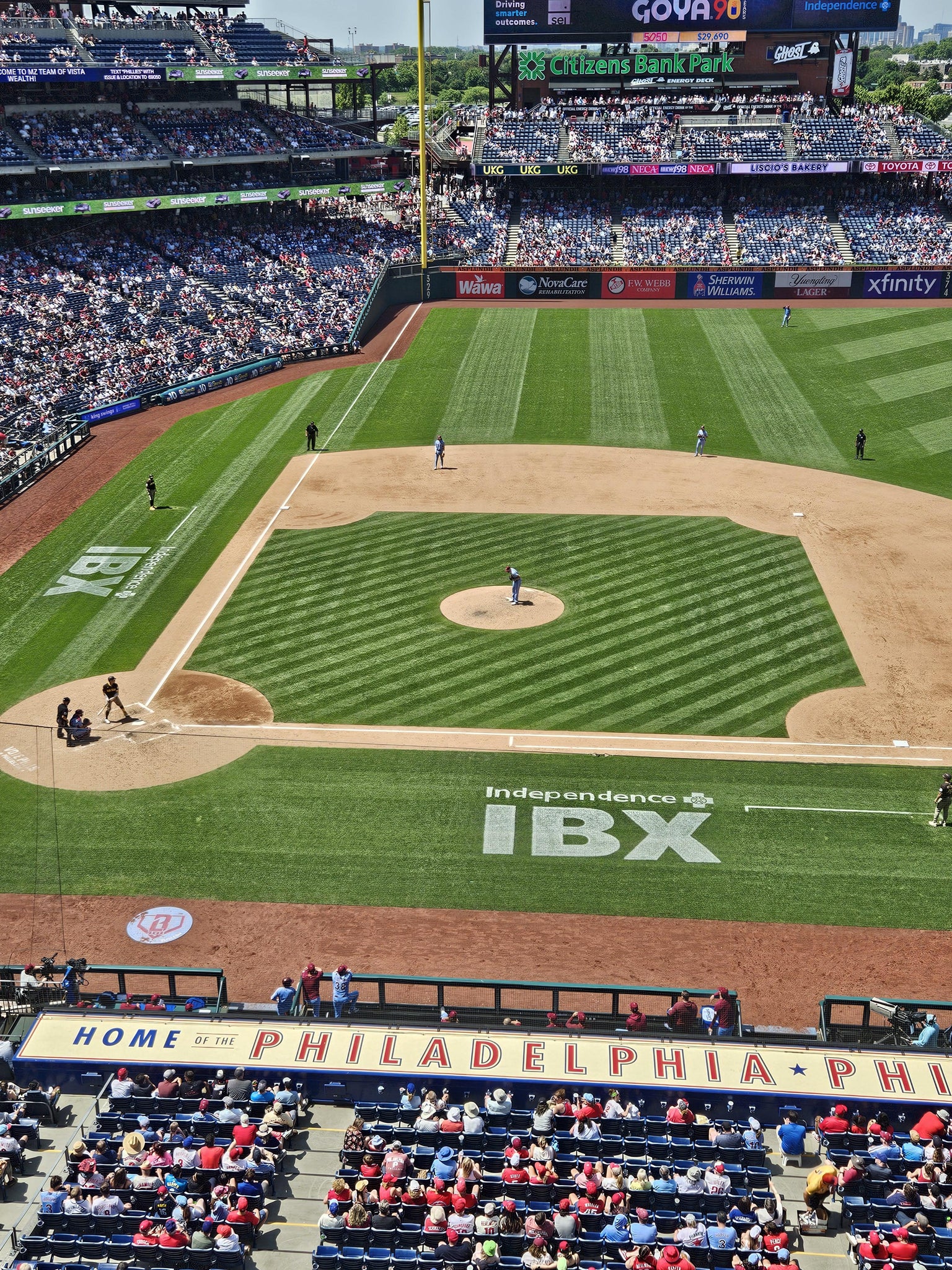 Vue réelle des fans prise de la Section 316 au site Citizens Bank Park par Frederic h C