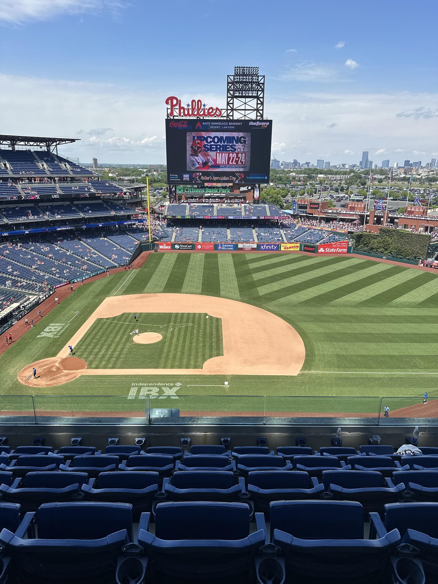 Real Fan View taken from Section 415 at Citizens Bank Park by Javi P