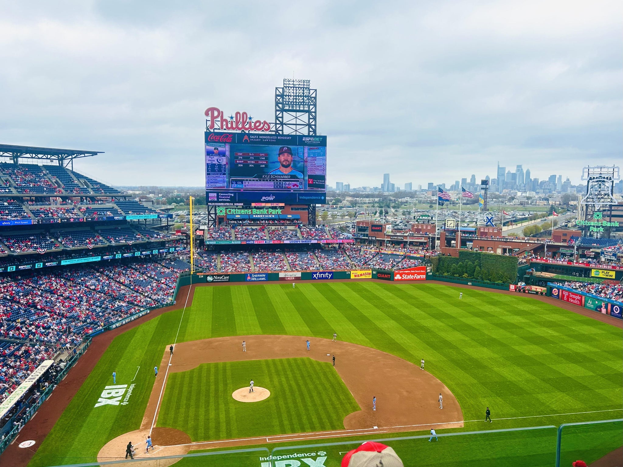 Vue réelle des fans prise de la Section 416 au site Citizens Bank Park par Danielle R