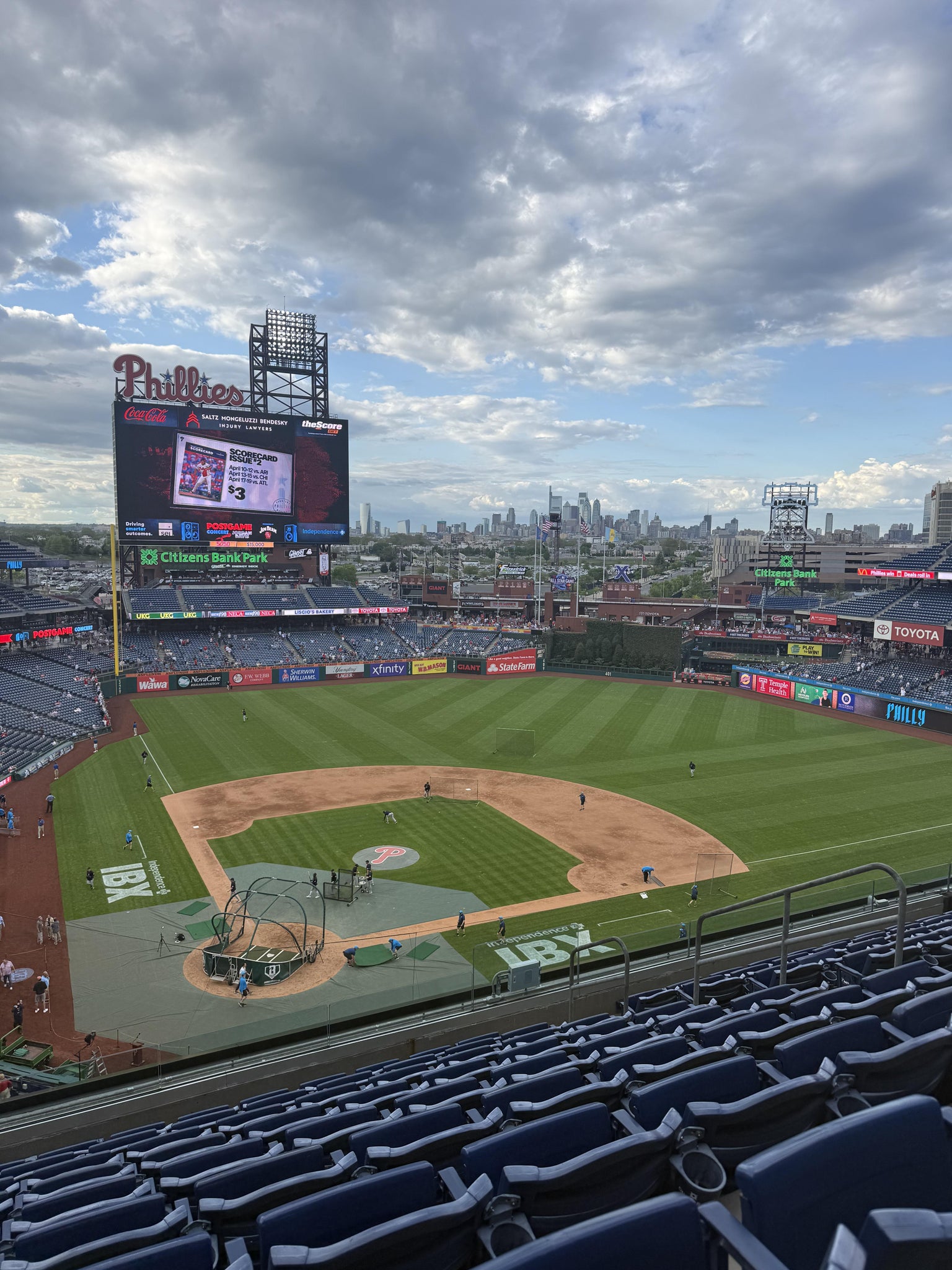Vue réelle des fans prise de la Section 419 au site Citizens Bank Park par Melissa B