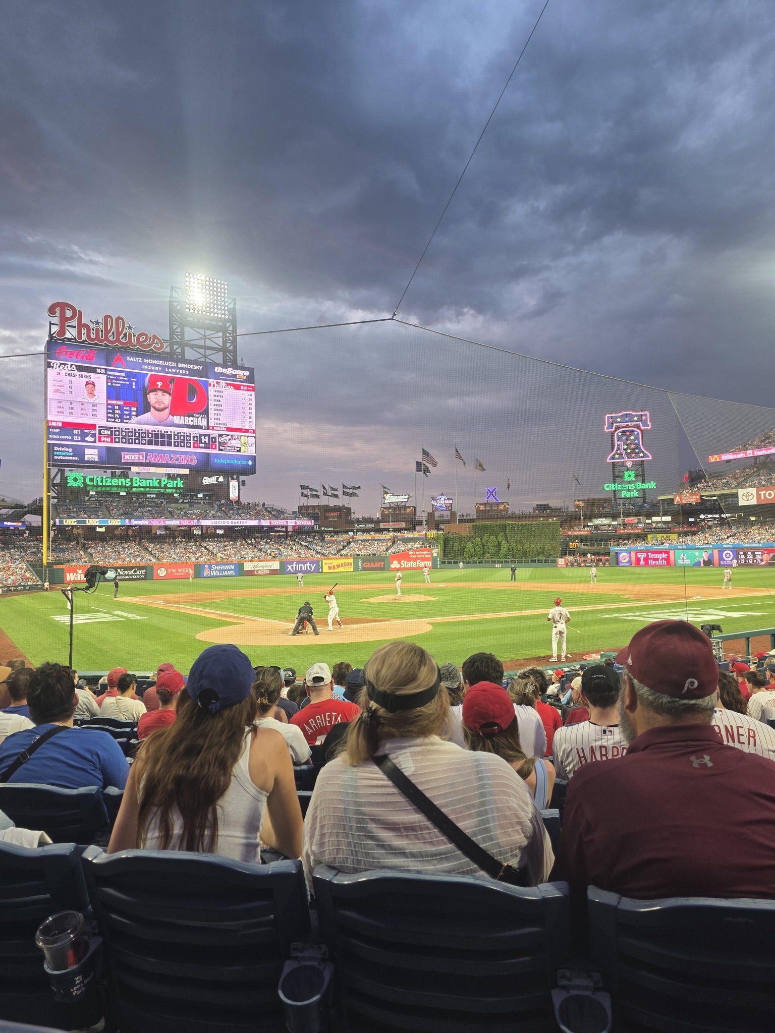 Vue réelle des fans prise de la Philadelphia Insurance Club E au site Citizens Bank Park par Italia R