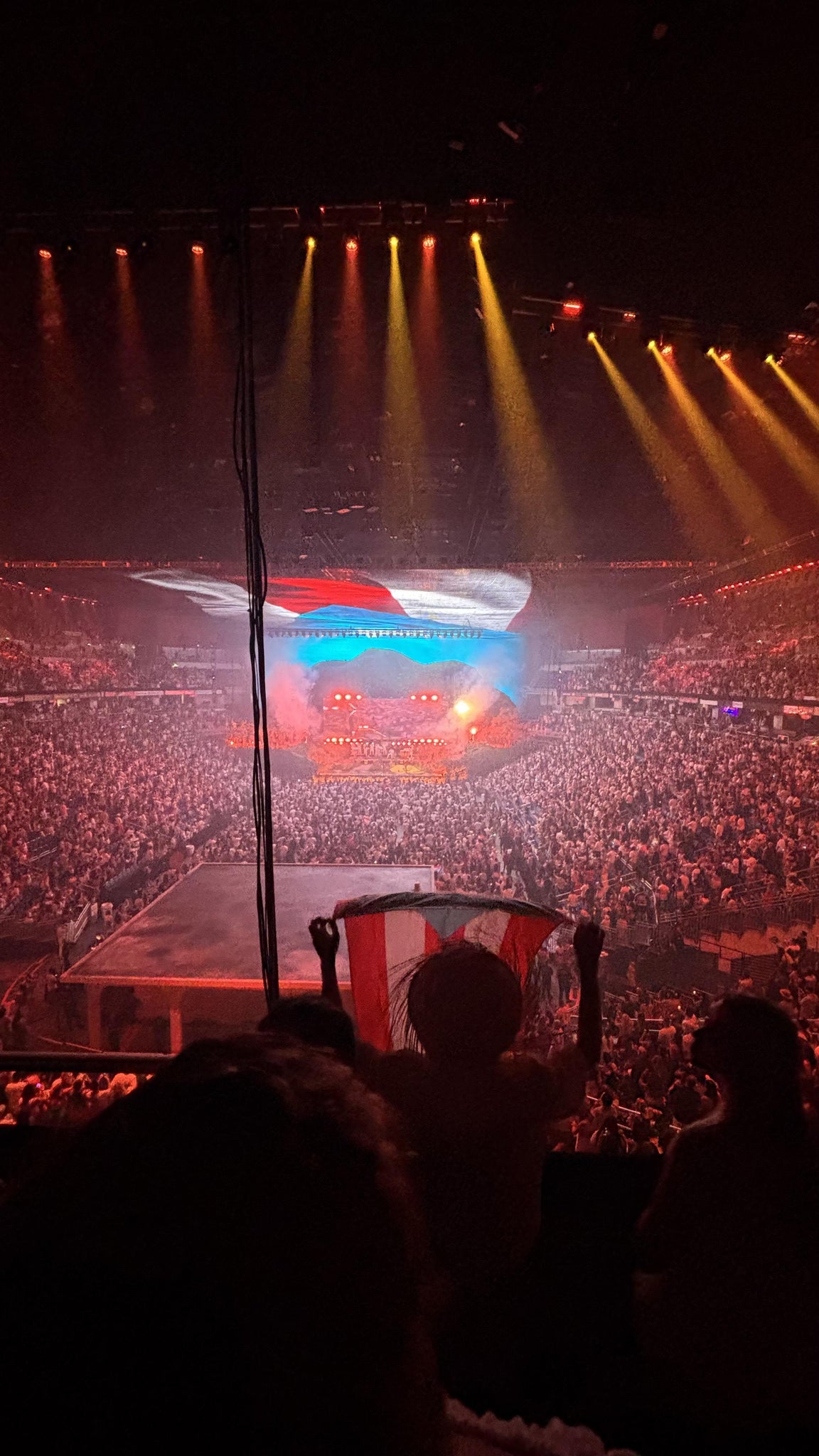 Vue réelle des fans prise de la Section 223 L au site Coliseo de Puerto Rico par Yannis M