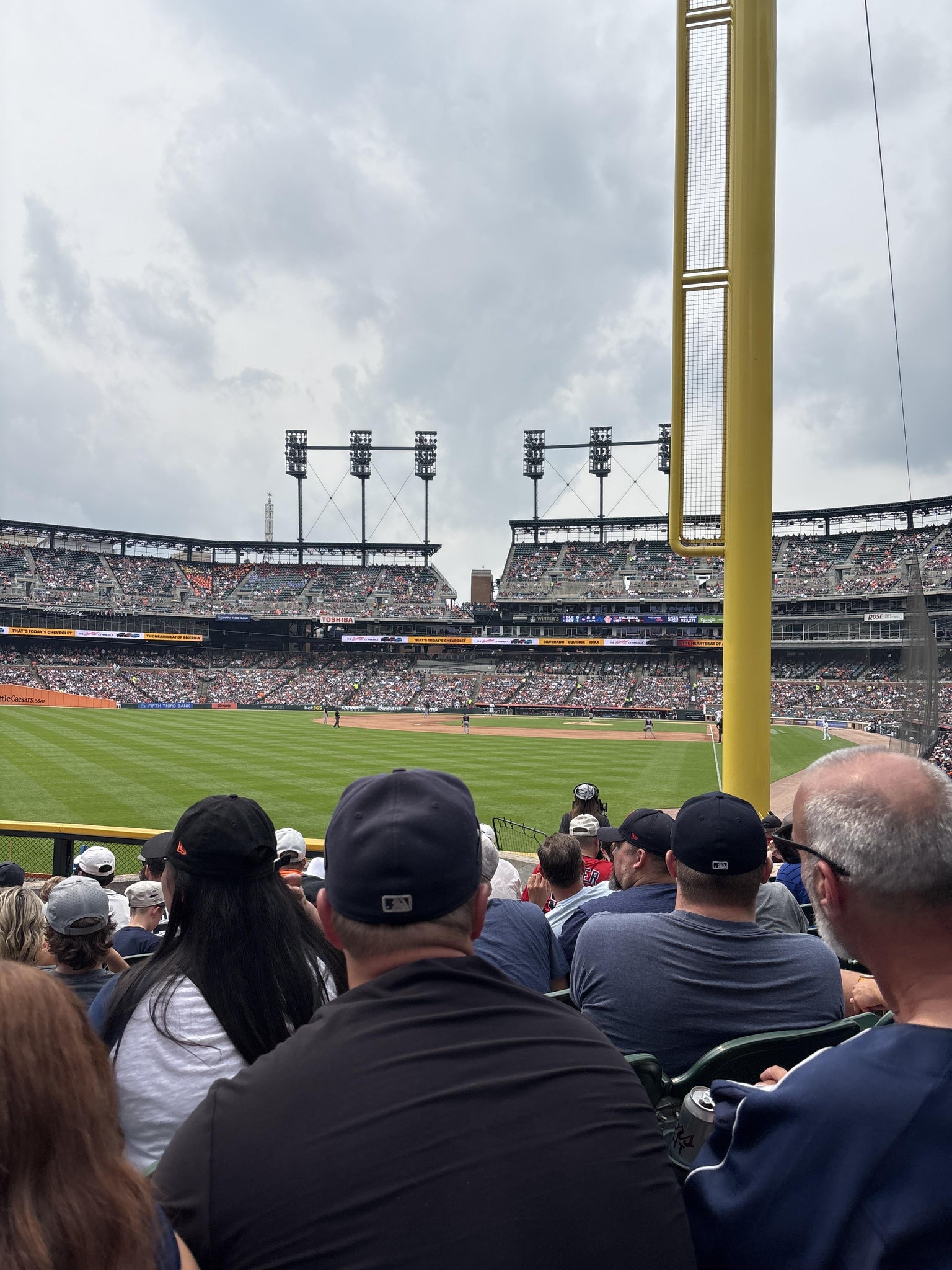 Vue réelle des fans prise de la Section 144 au site Comerica Park par Phillip D