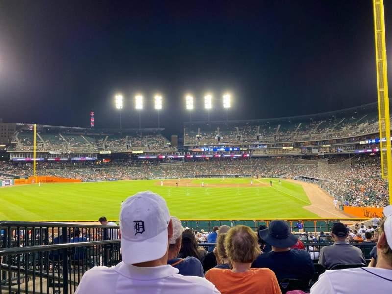 Vue réelle des fans prise de la Section 147 au site Comerica Park par Caiden H