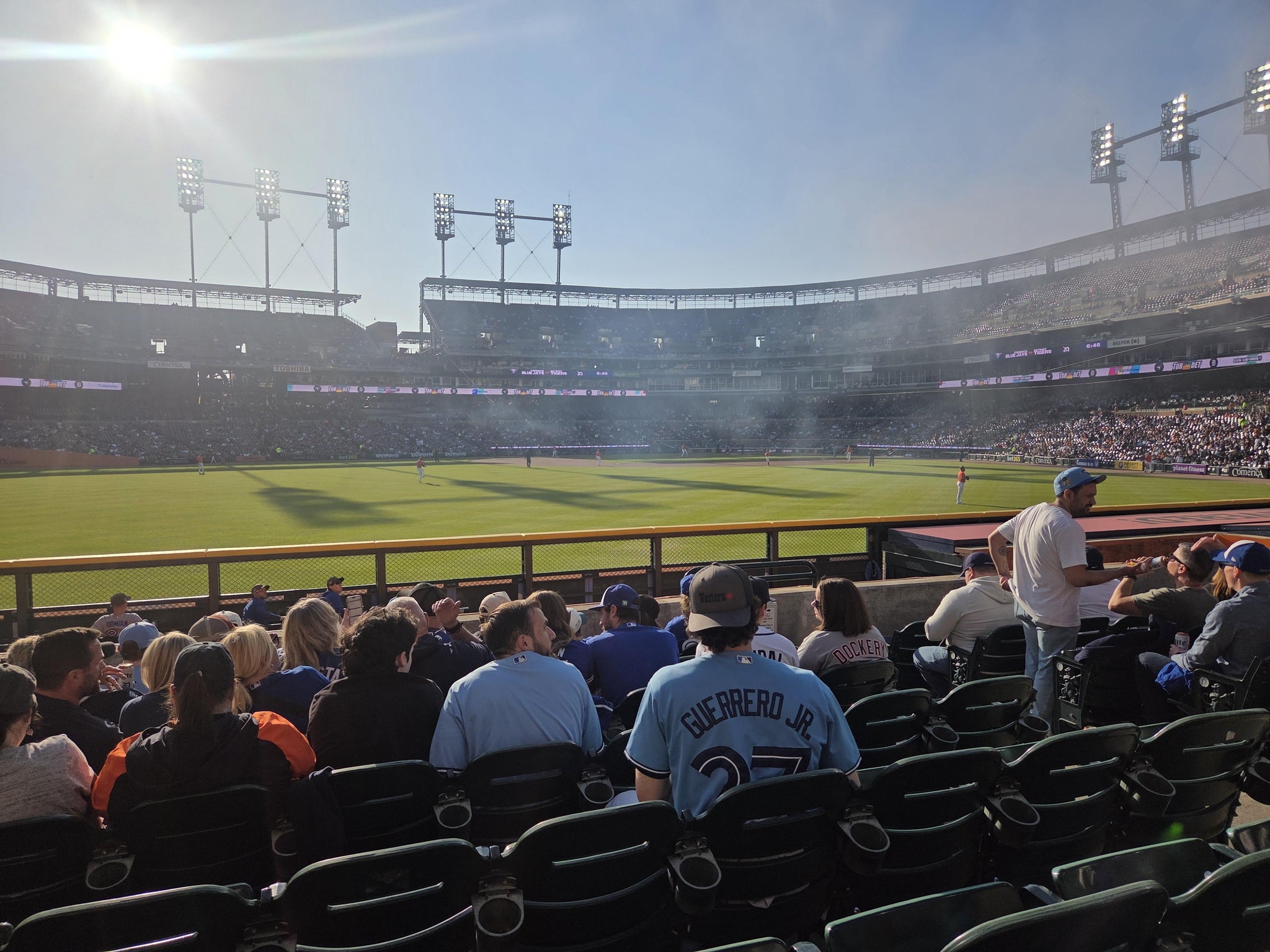 Vue réelle des fans prise de la Section 151 au site Comerica Park par Craig P