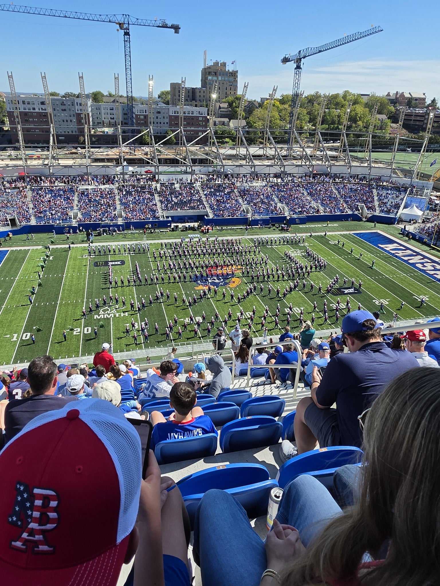 Vue réelle des fans prise de la Section 408 au site David Booth Kansas Memorial Stadium par Laura S