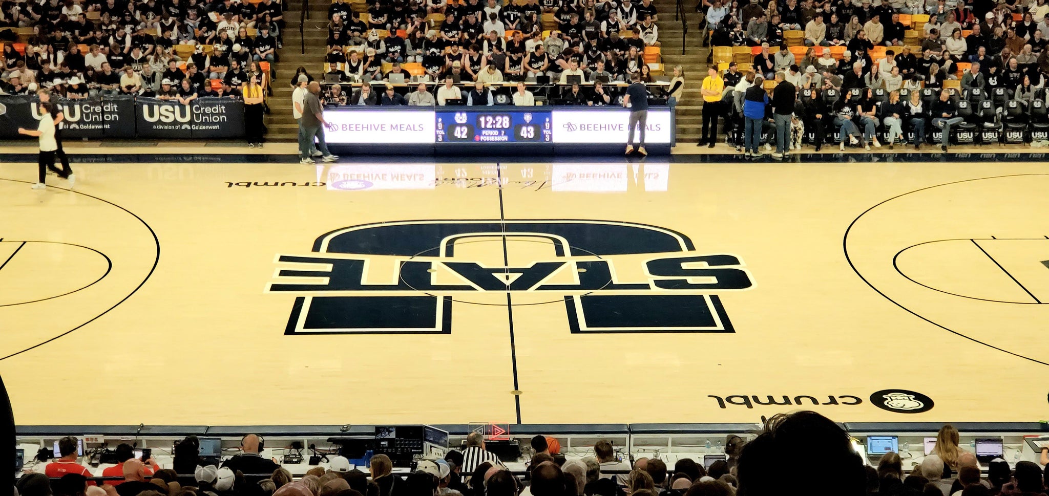 Real Fan View taken from Section A at Dee Glen Smith Spectrum by Mark H