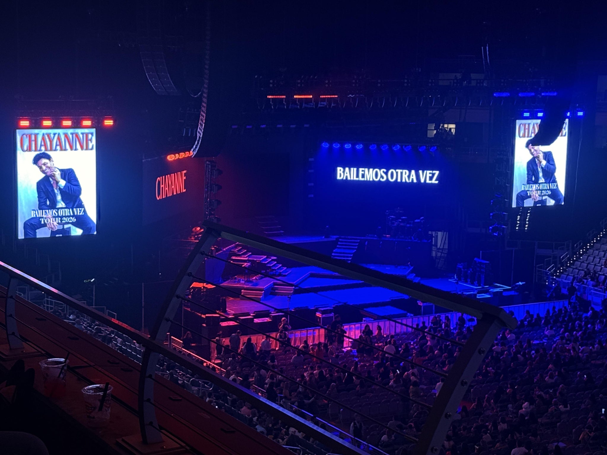 Vue réelle des fans prise de la Section 220 au site Dickies Arena par Astrid M