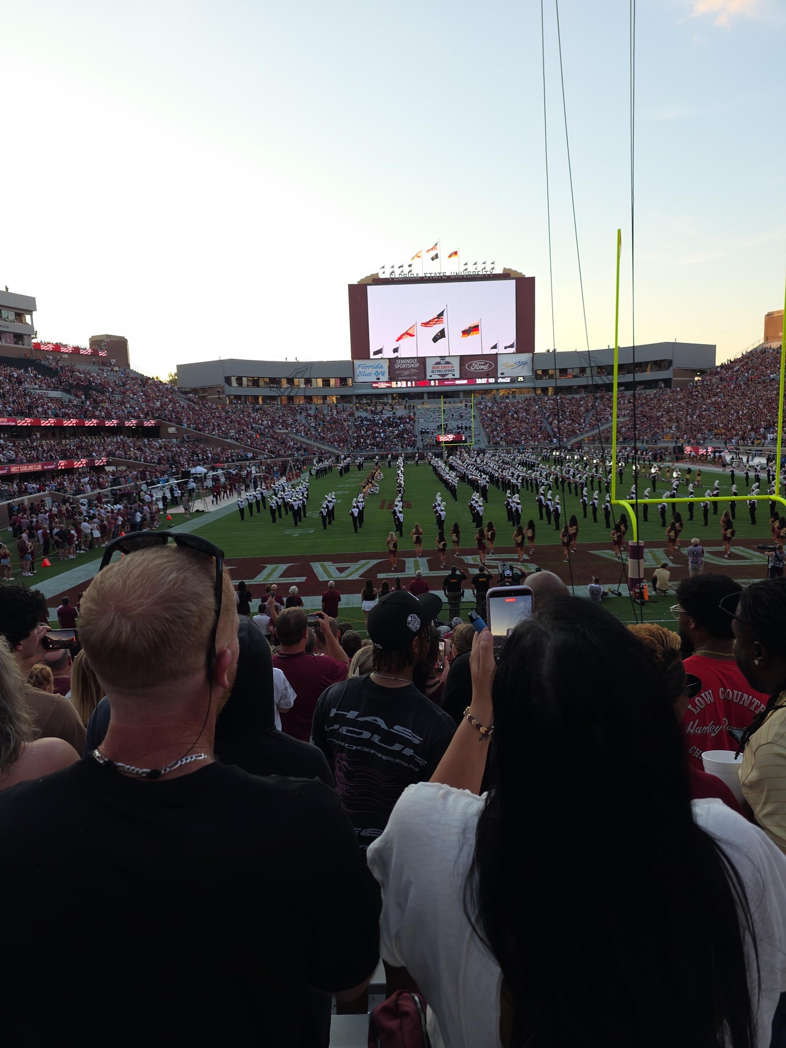 Vue réelle des fans prise de la Section 122 au site Doak Campbell Stadium par Isaac H
