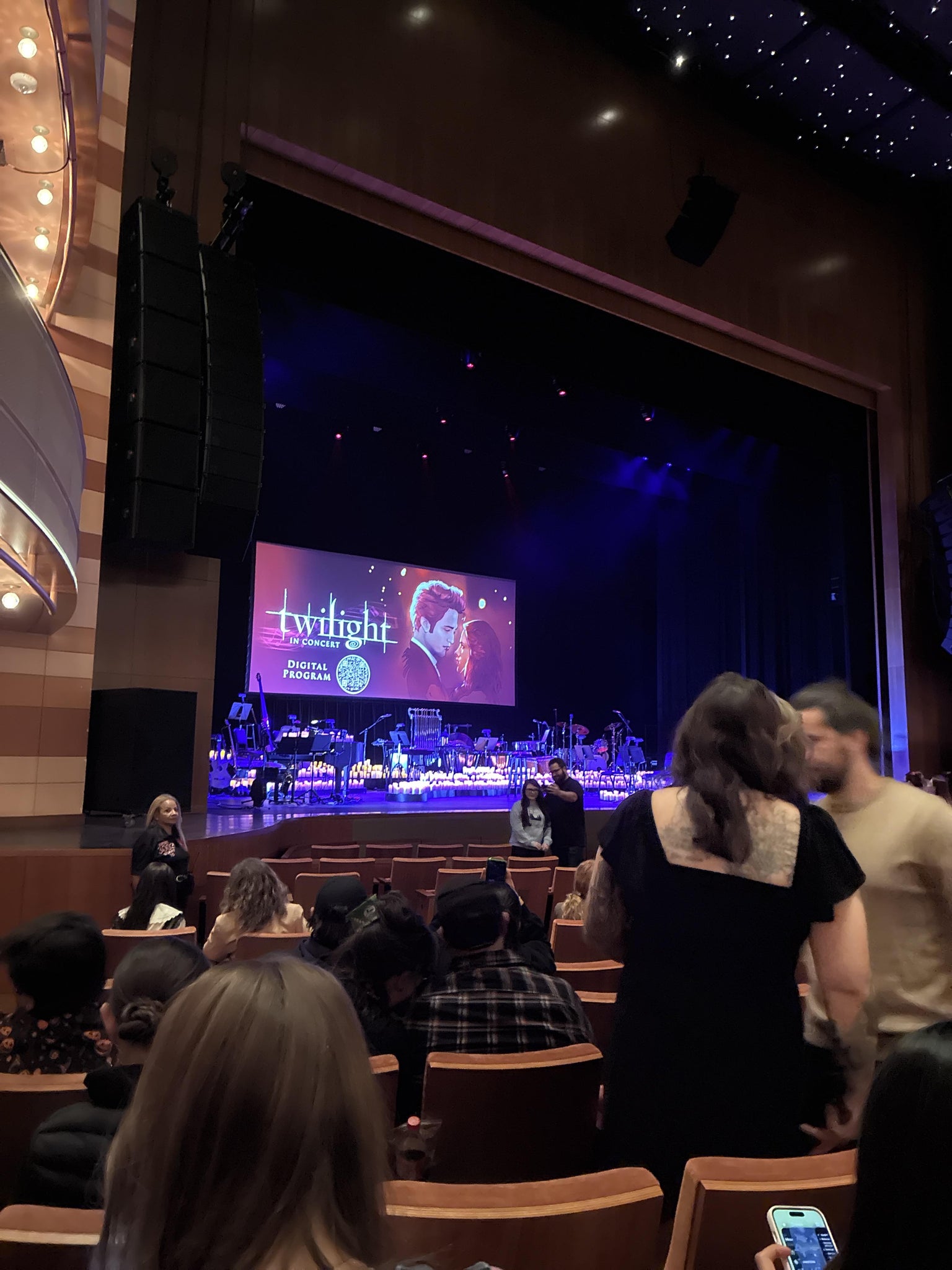 Vue réelle des fans prise de la Orchestra Left au site Eccles Theater - Salt Lake City par Timothy C