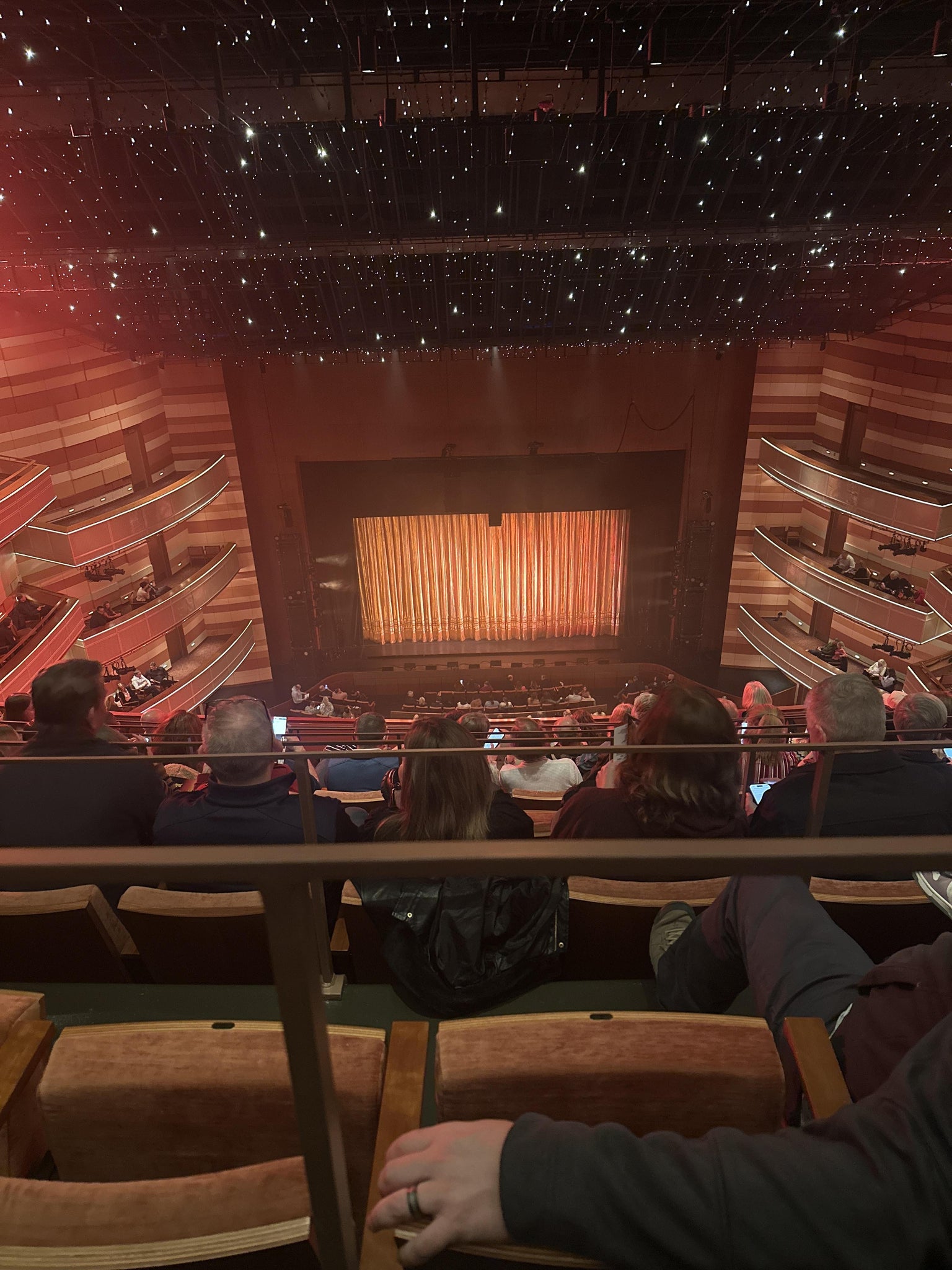Vue réelle des fans prise de la Third Tier au site Eccles Theater - Salt Lake City par Michael B