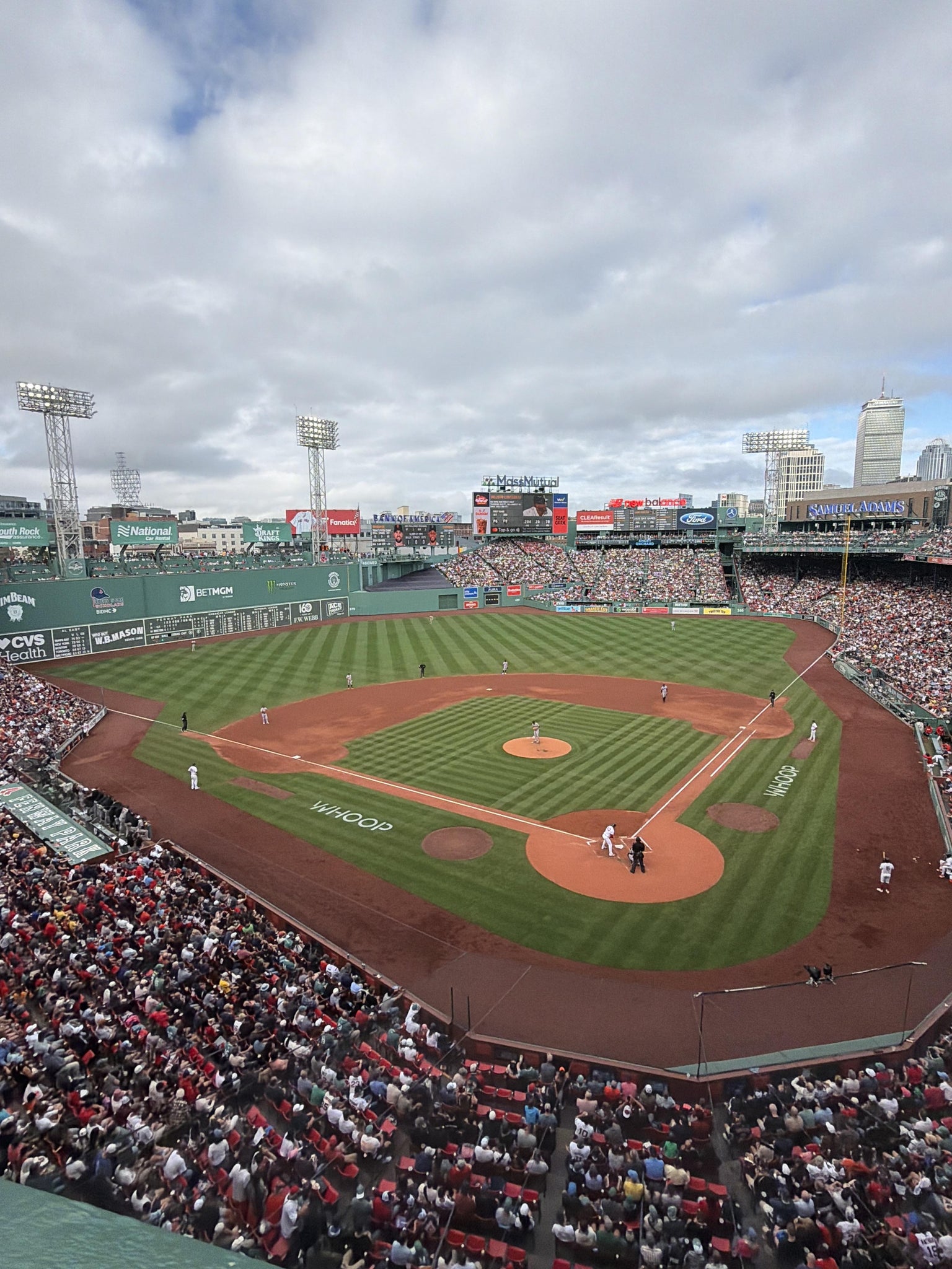 Vue réelle des fans prise de la Aura Club 4 au site Fenway Park par Anonymous User