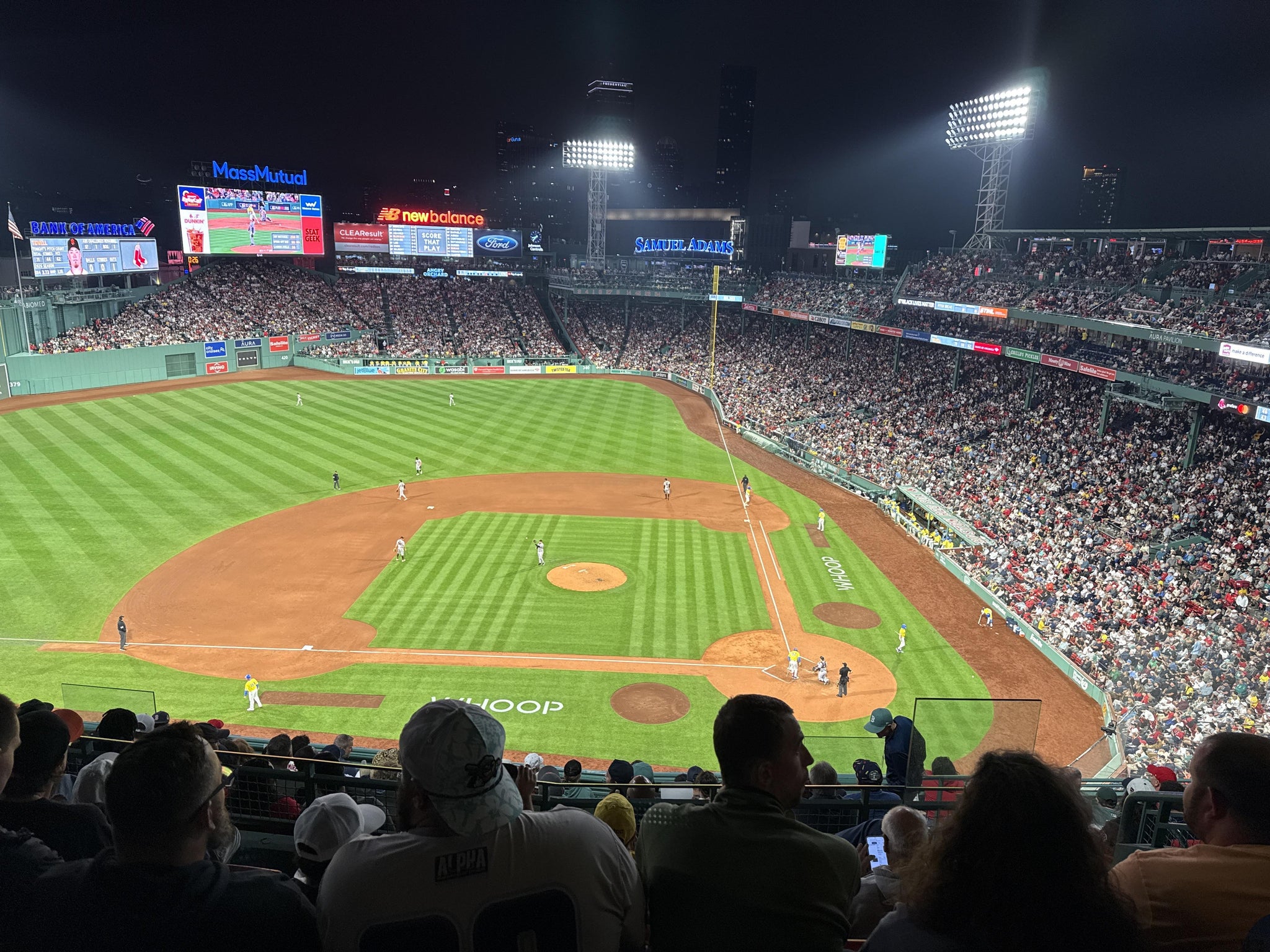 Vue réelle des fans prise de la Aura Pavilion Box 4 au site Fenway Park par Ross H