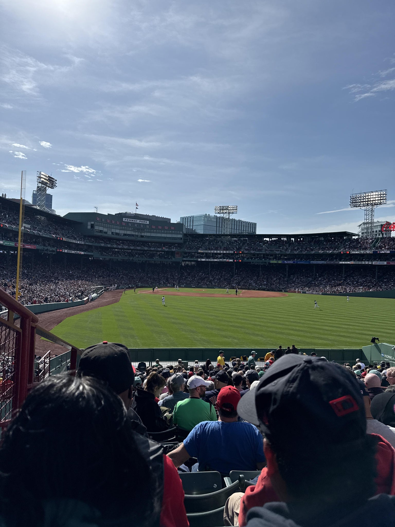 Vue réelle des fans prise de la Bleacher 43 au site Fenway Park par Julie M