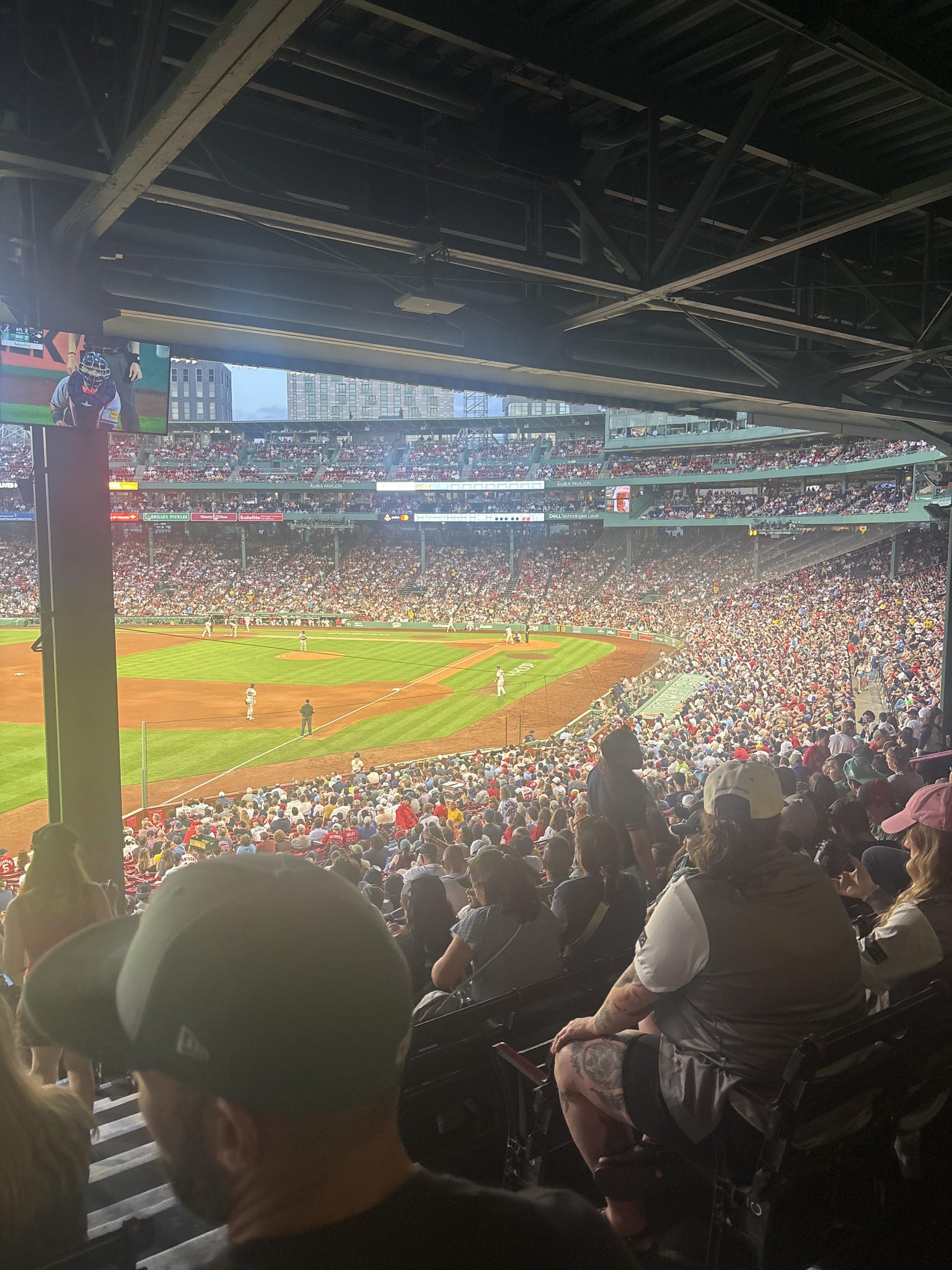 Vue réelle des fans prise de la CVS Family Grandstand 32 au site Fenway Park par Connor J