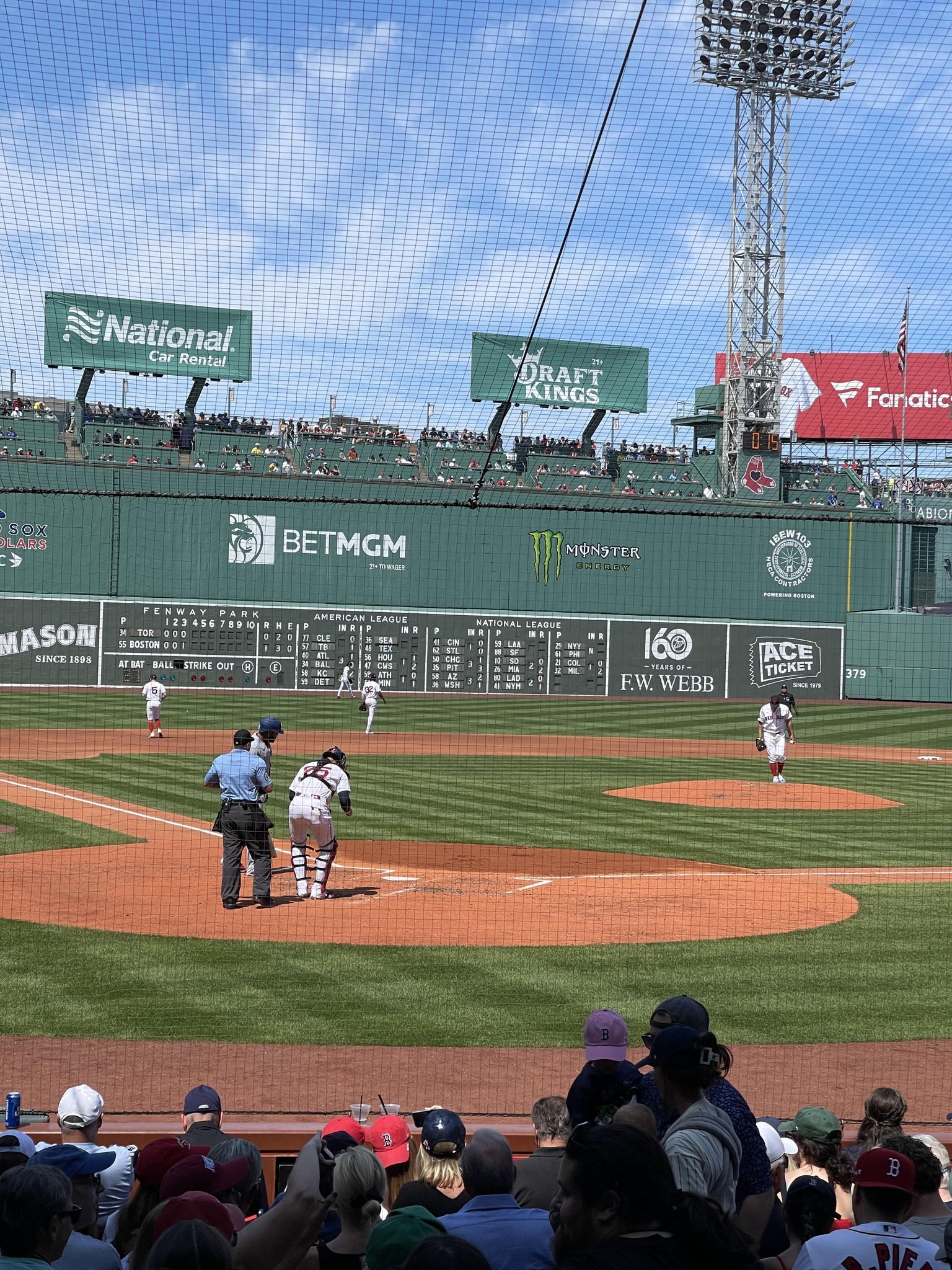 Vue réelle des fans prise de la Field Box 41 au site Fenway Park par James K