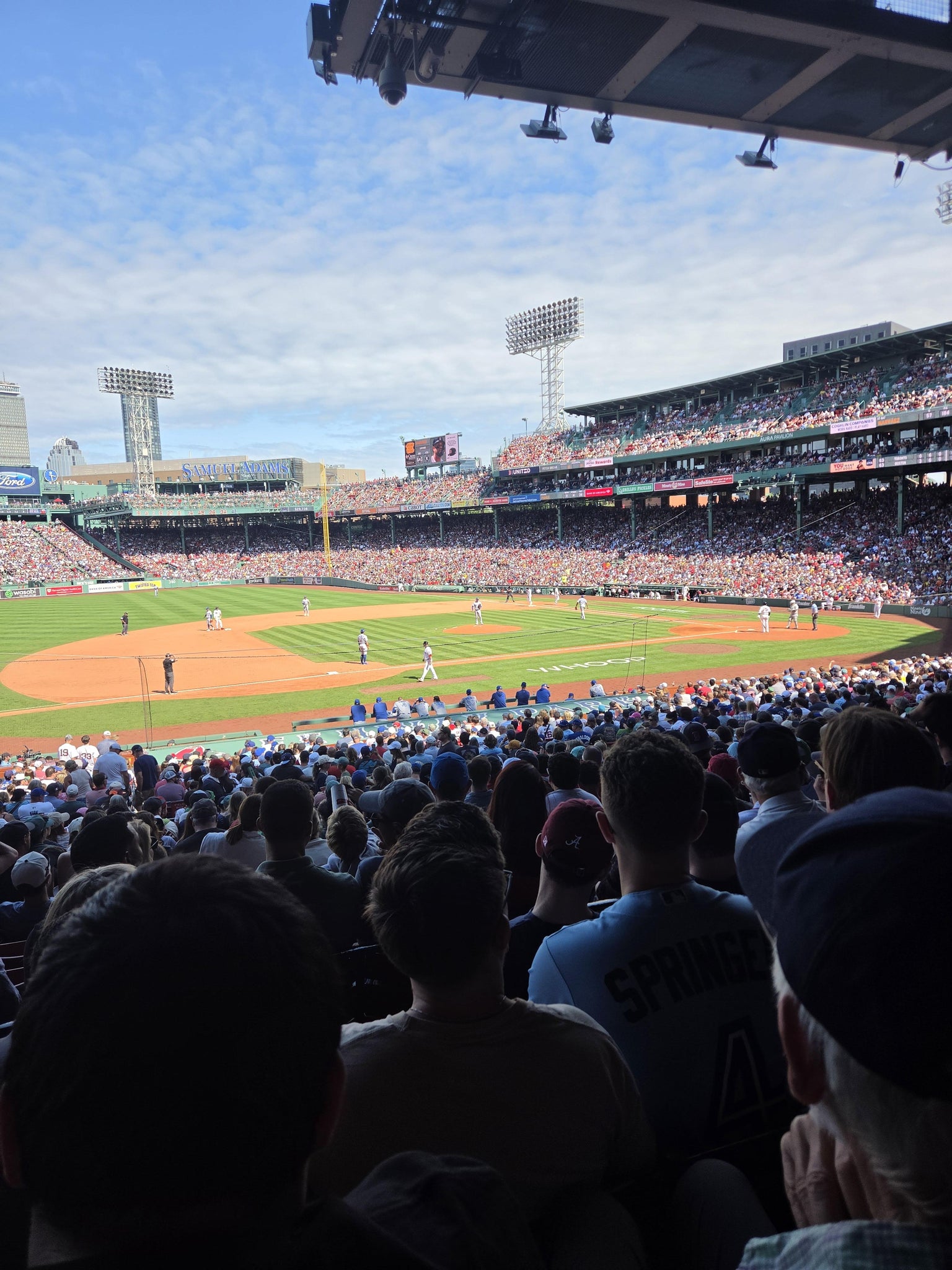Vue réelle des fans prise de la Grandstand 27 au site Fenway Park par Jennifer A