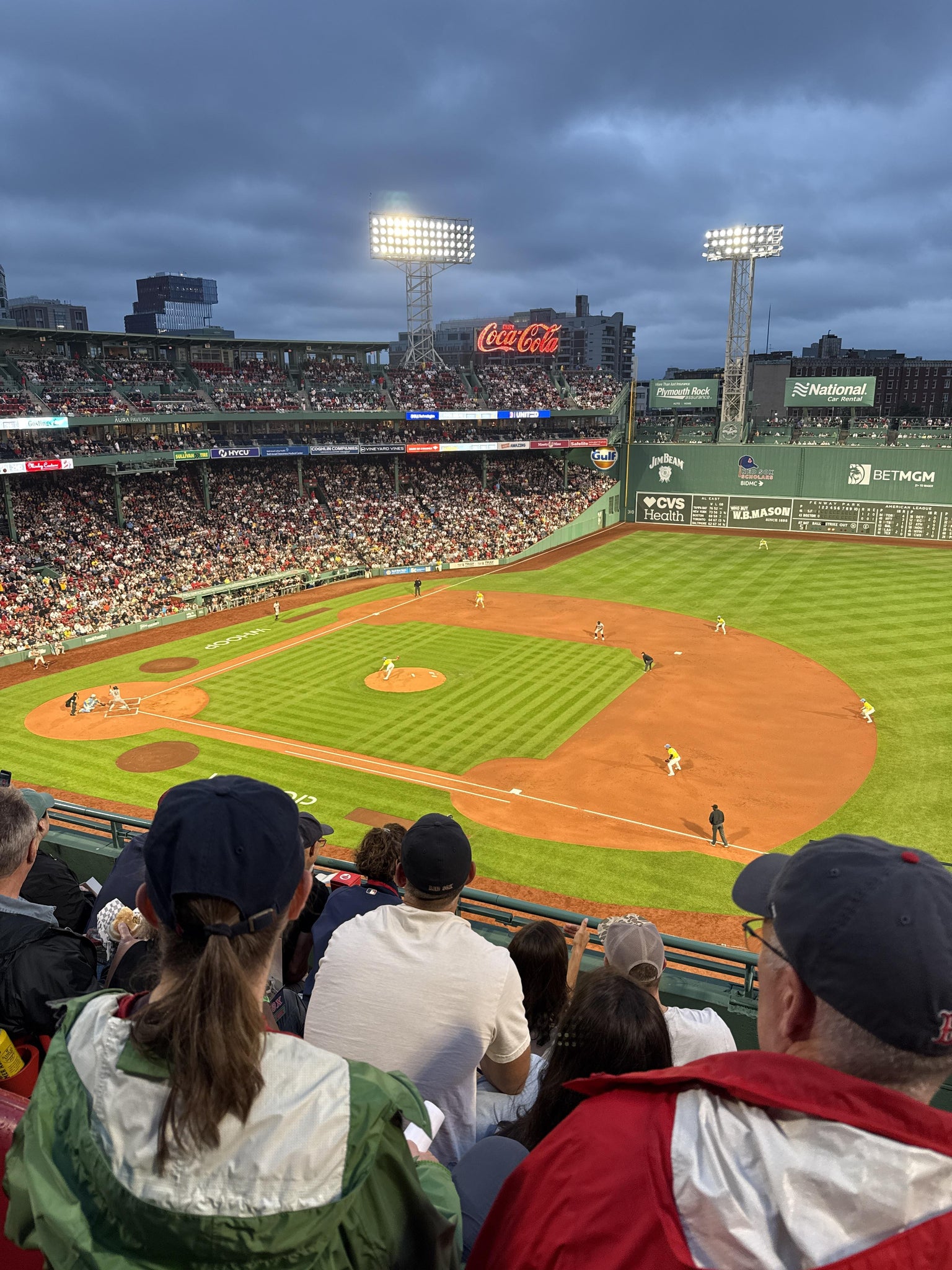 Vue réelle des fans prise de la Right Field Box 1 au site Fenway Park par Andrea M