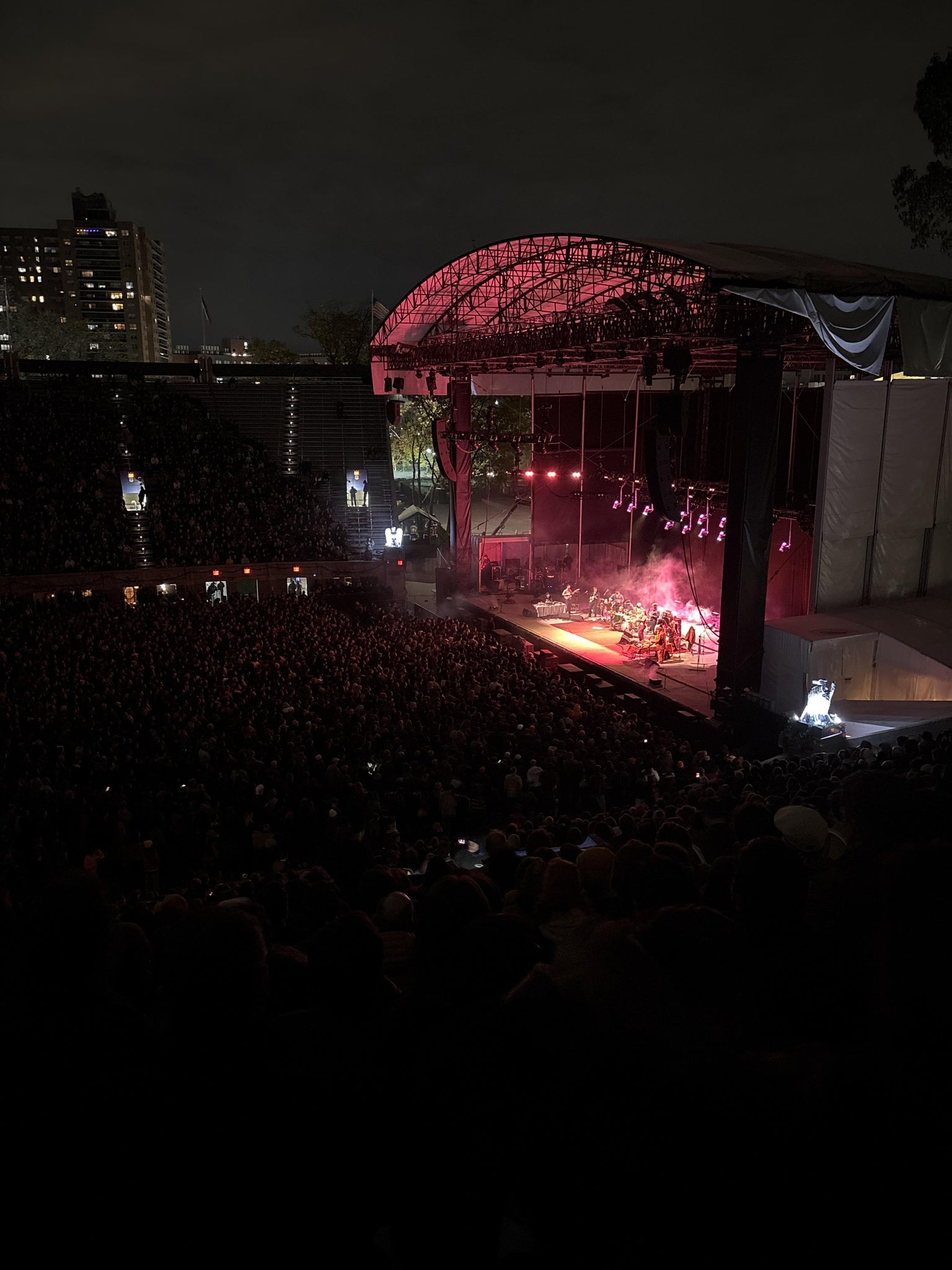 Vue réelle des fans prise de la Section 202 au site Forest Hills Stadium par Sadie F