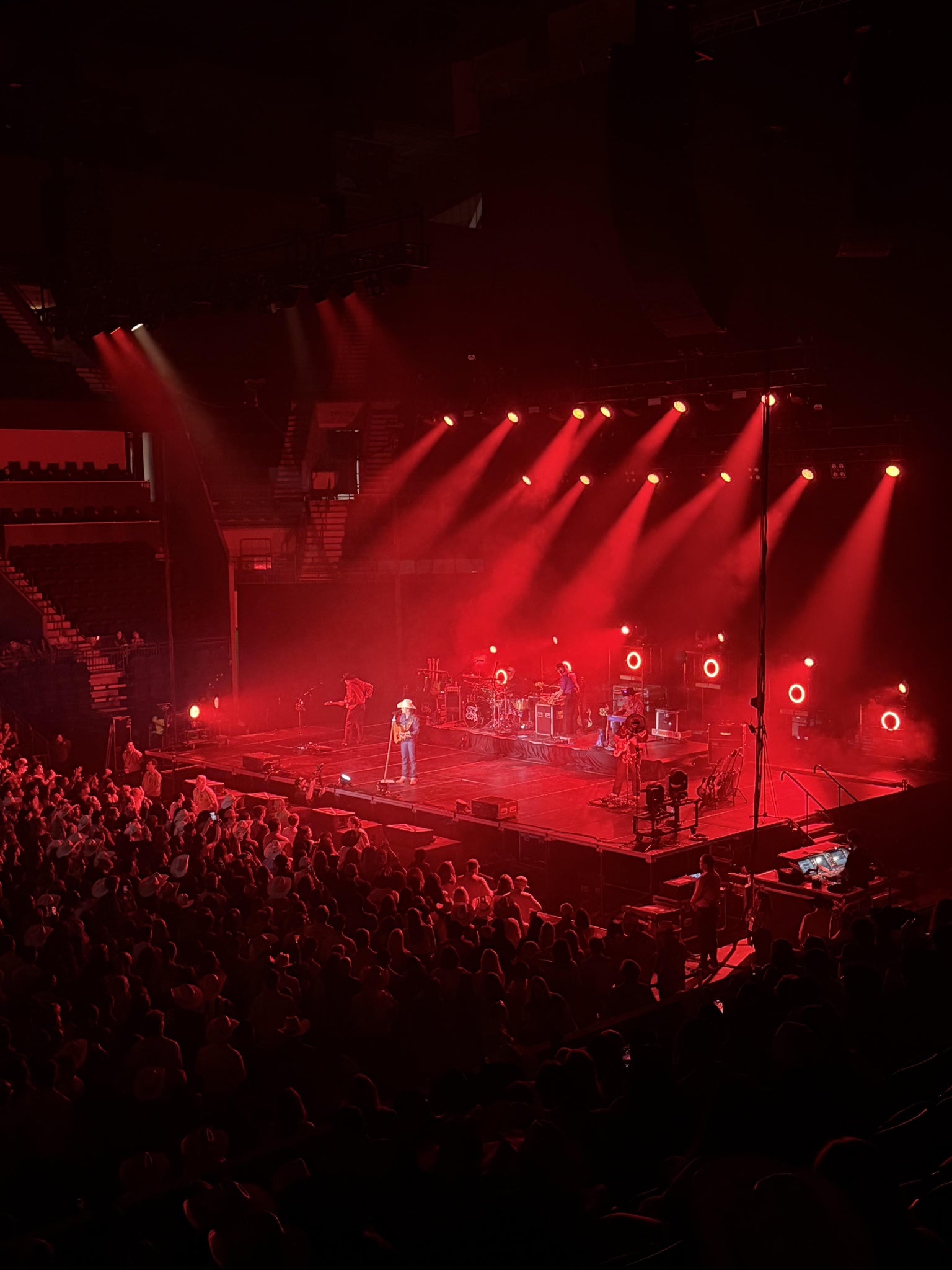 Vue réelle des fans prise de la Section 2 202 au site Foster Pavilion par Jared C