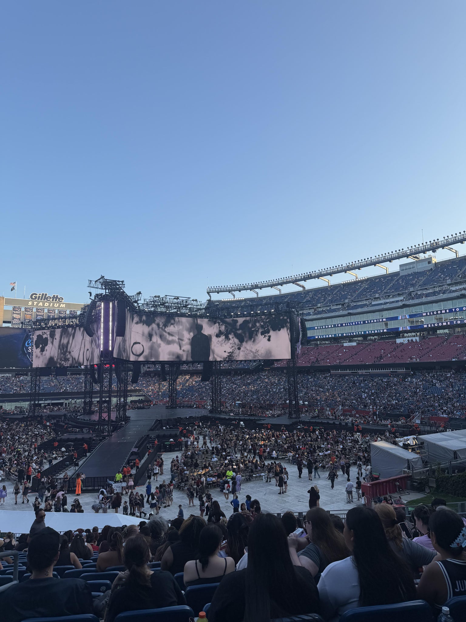 Vue réelle des fans prise de la Section 101 au site Gillette Stadium par Jenna T