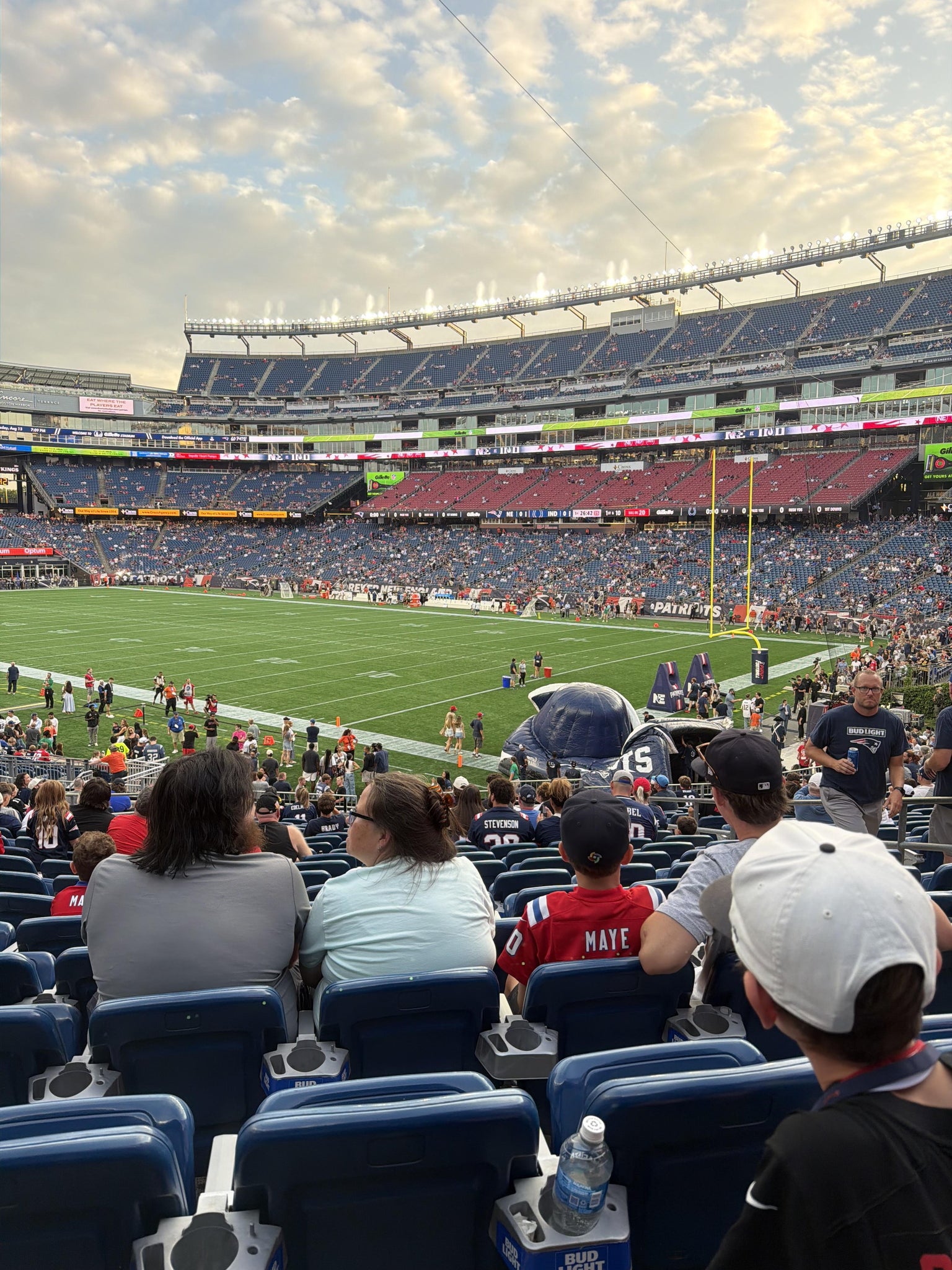 Vue réelle des fans prise de la Section 103 au site Gillette Stadium par Patrick B