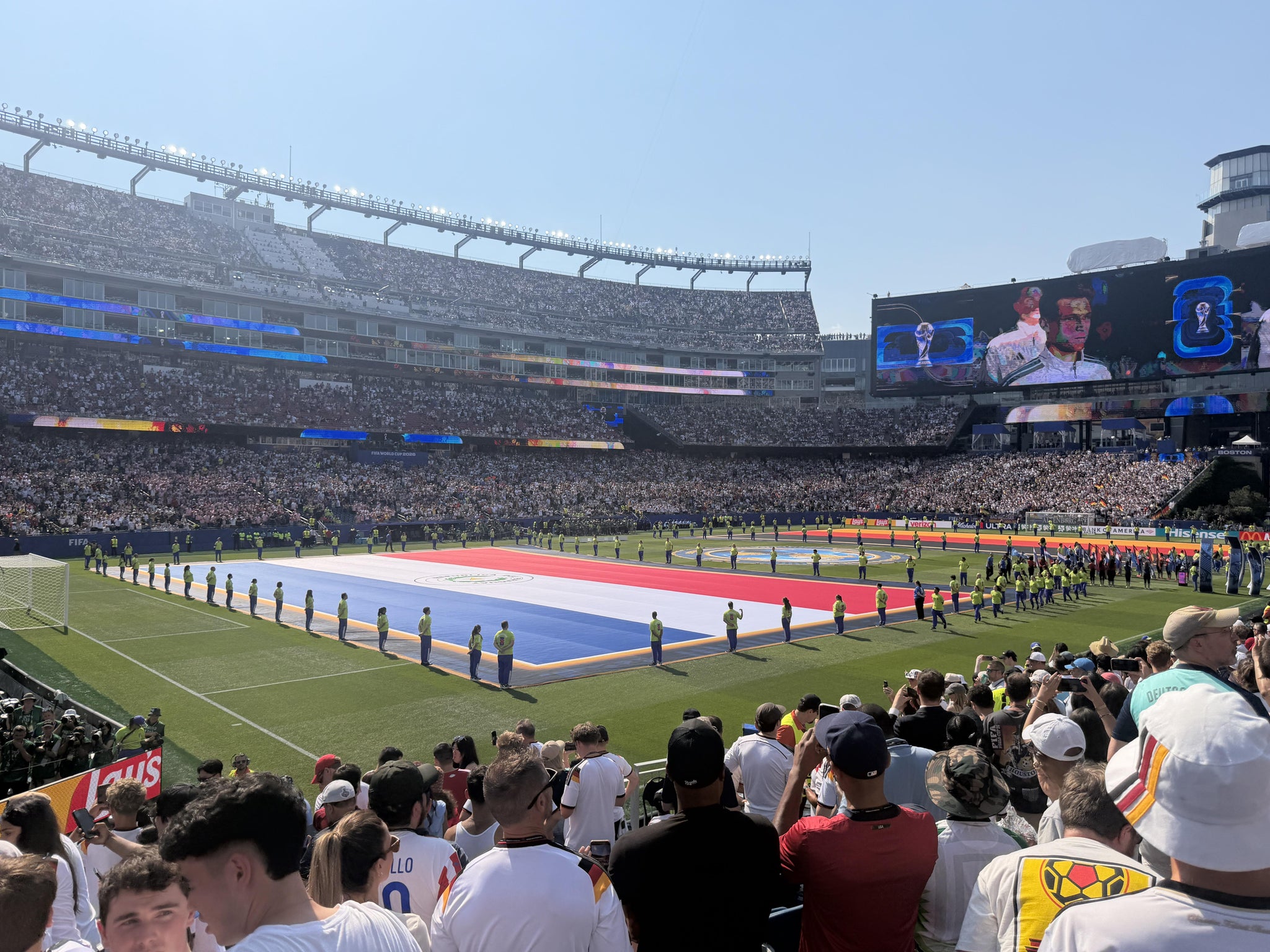 Vue réelle des fans prise de la Section 115 au site Gillette Stadium par Jierong M