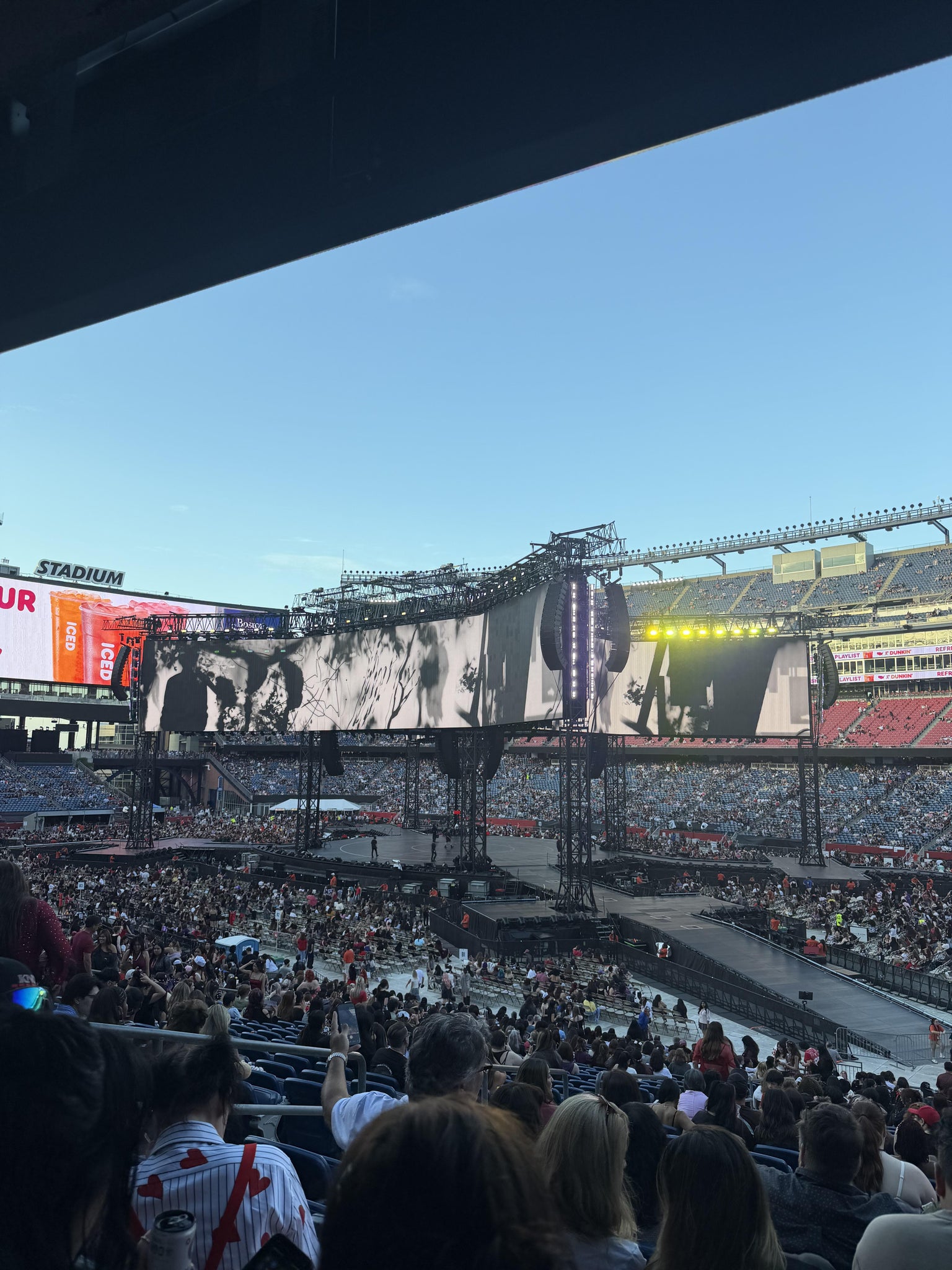 Vue réelle des fans prise de la Section 126 au site Gillette Stadium par Addie G