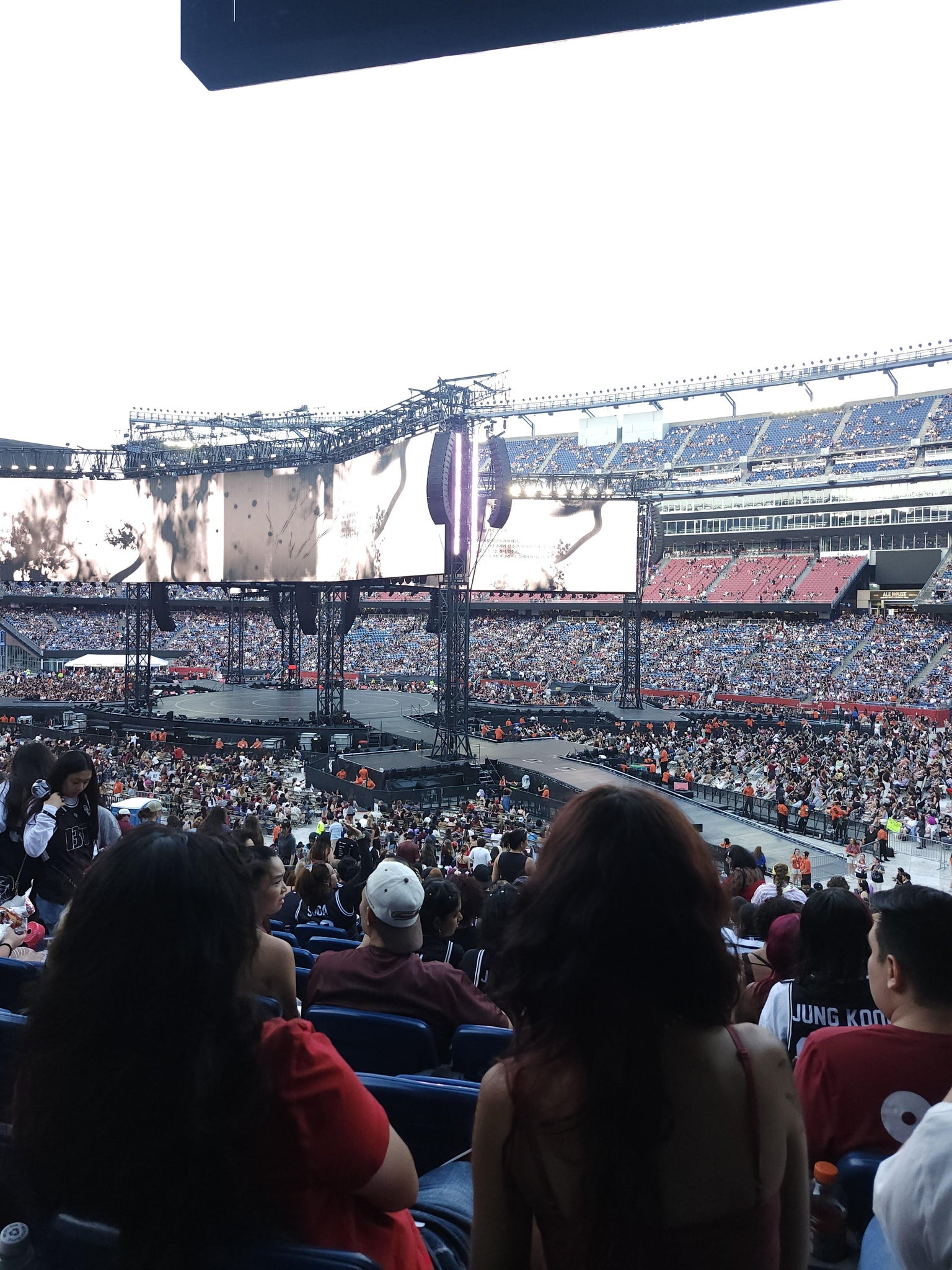 Vue réelle des fans prise de la Section 127 au site Gillette Stadium par Kyuhun K