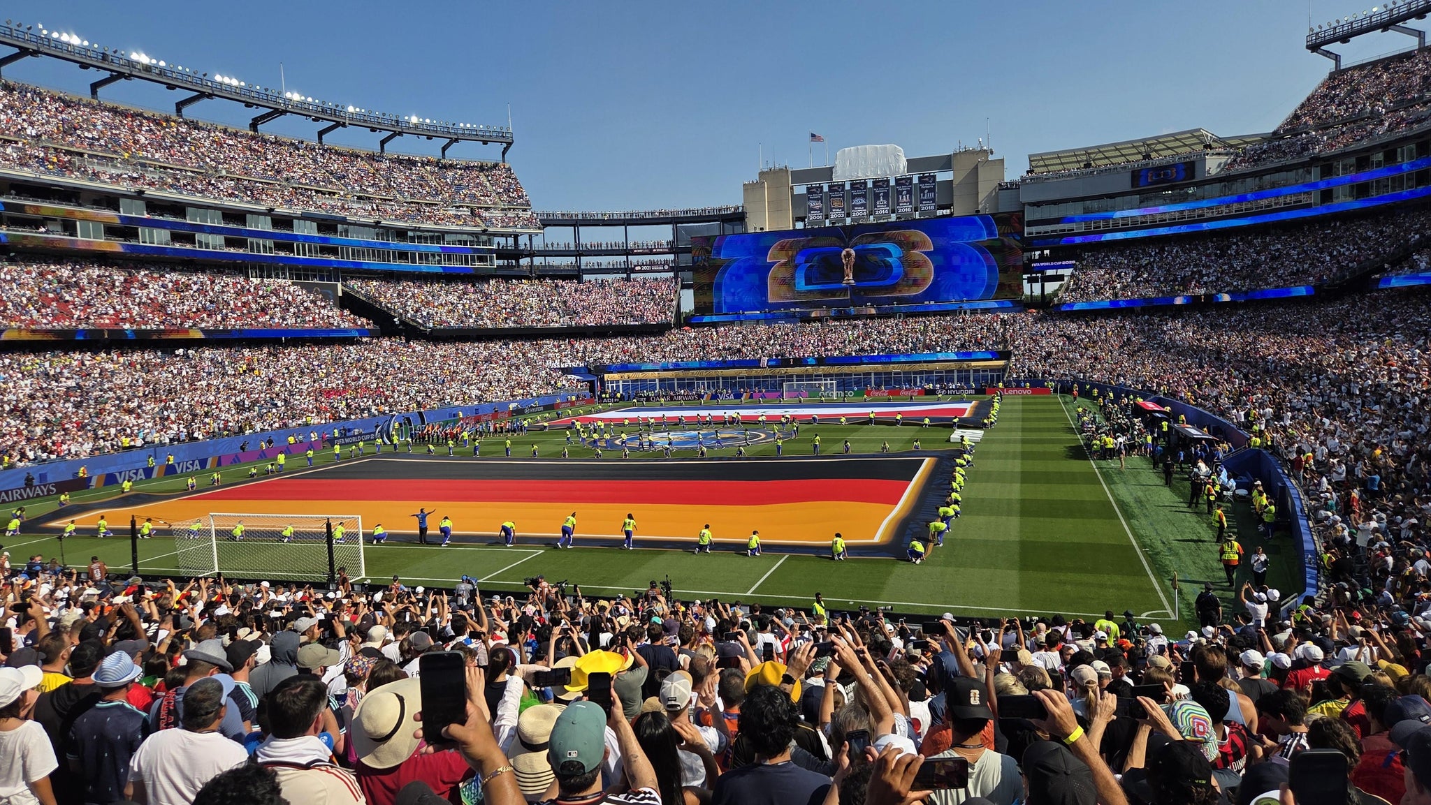 Vue réelle des fans prise de la Section 140 au site Gillette Stadium par James K