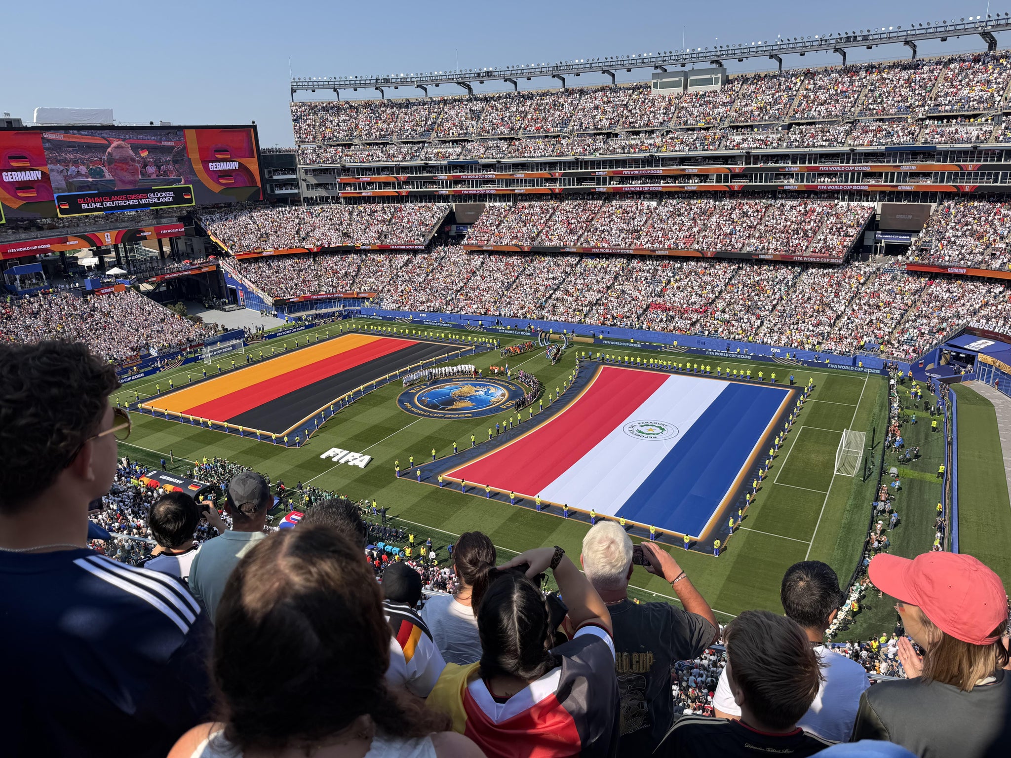 Vue réelle des fans prise de la Section 327 au site Gillette Stadium par Satish B