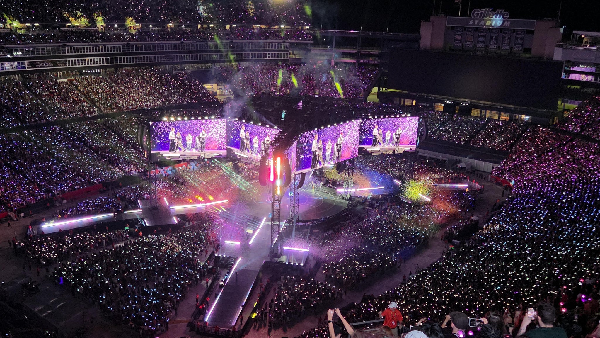 Vue réelle des fans prise de la Section 339 au site Gillette Stadium par Raelen L
