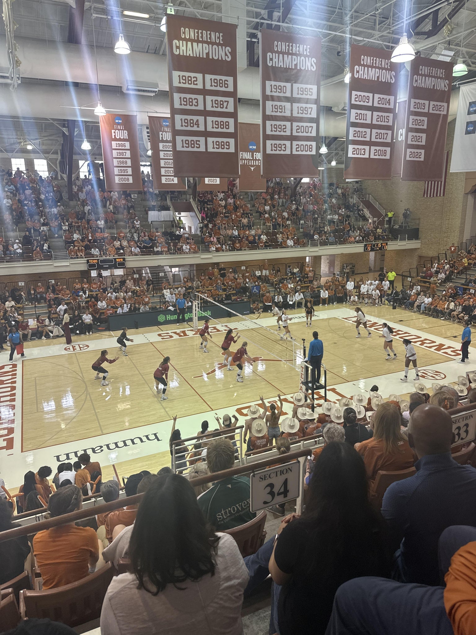 Real Fan View taken from Bench 133 at Gregory Gym by Mario L