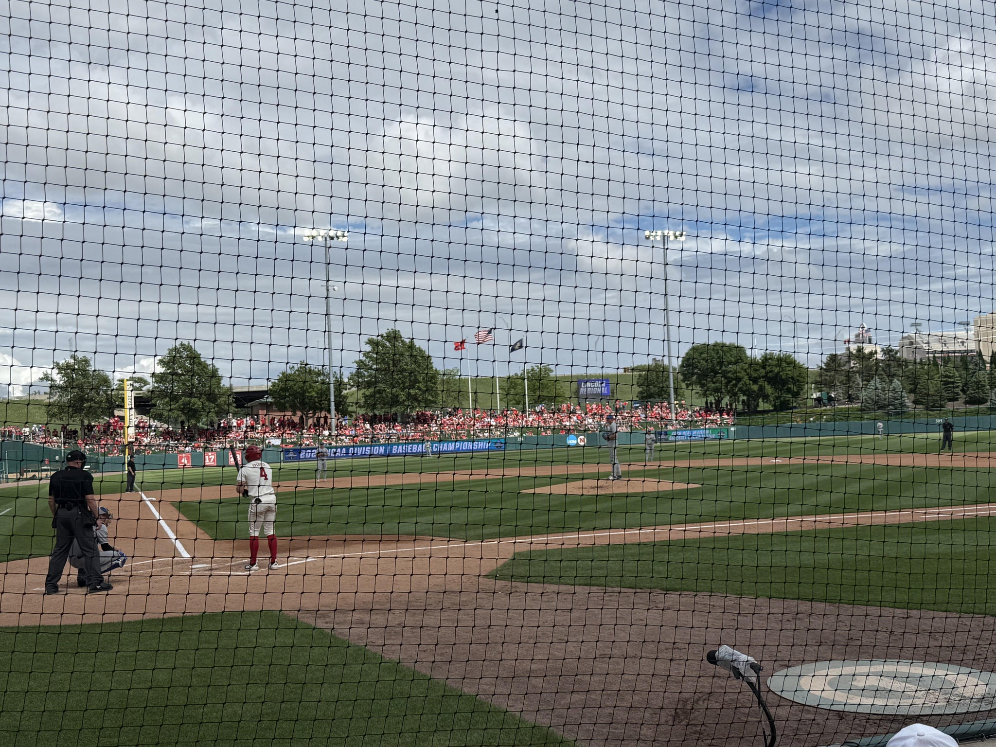 Vue réelle des fans prise de la Section 104 au site Hawks Field At Haymarket Park par Tyler W
