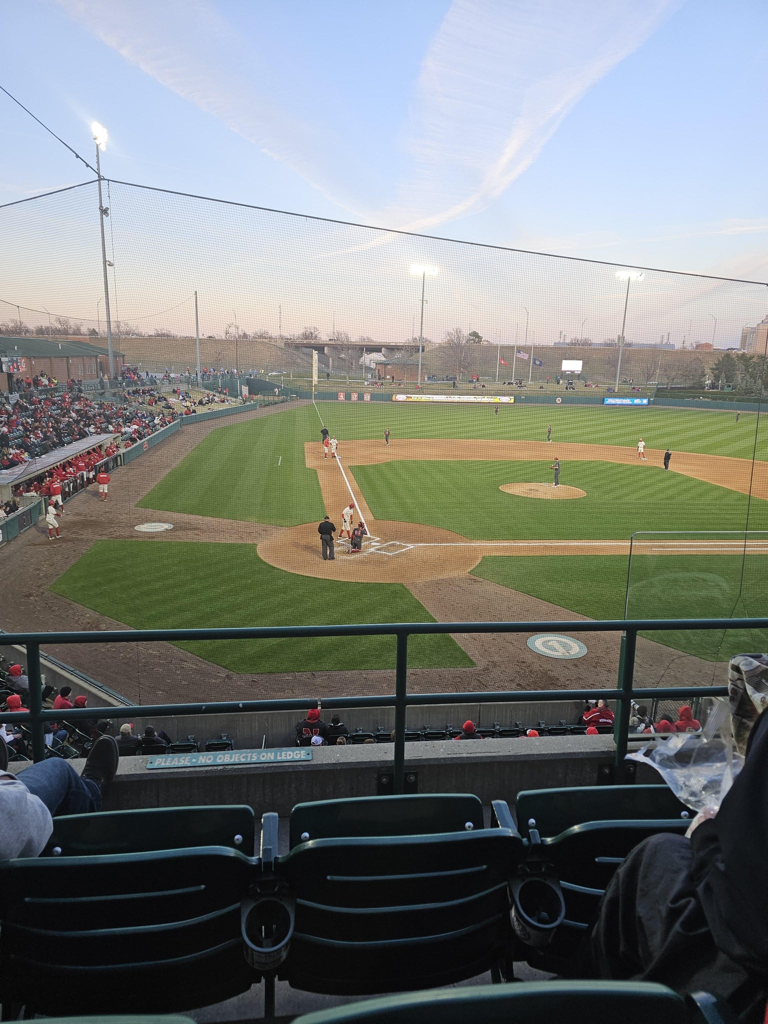Vue réelle des fans prise de la Section 204 au site Hawks Field At Haymarket Park par Matthew K
