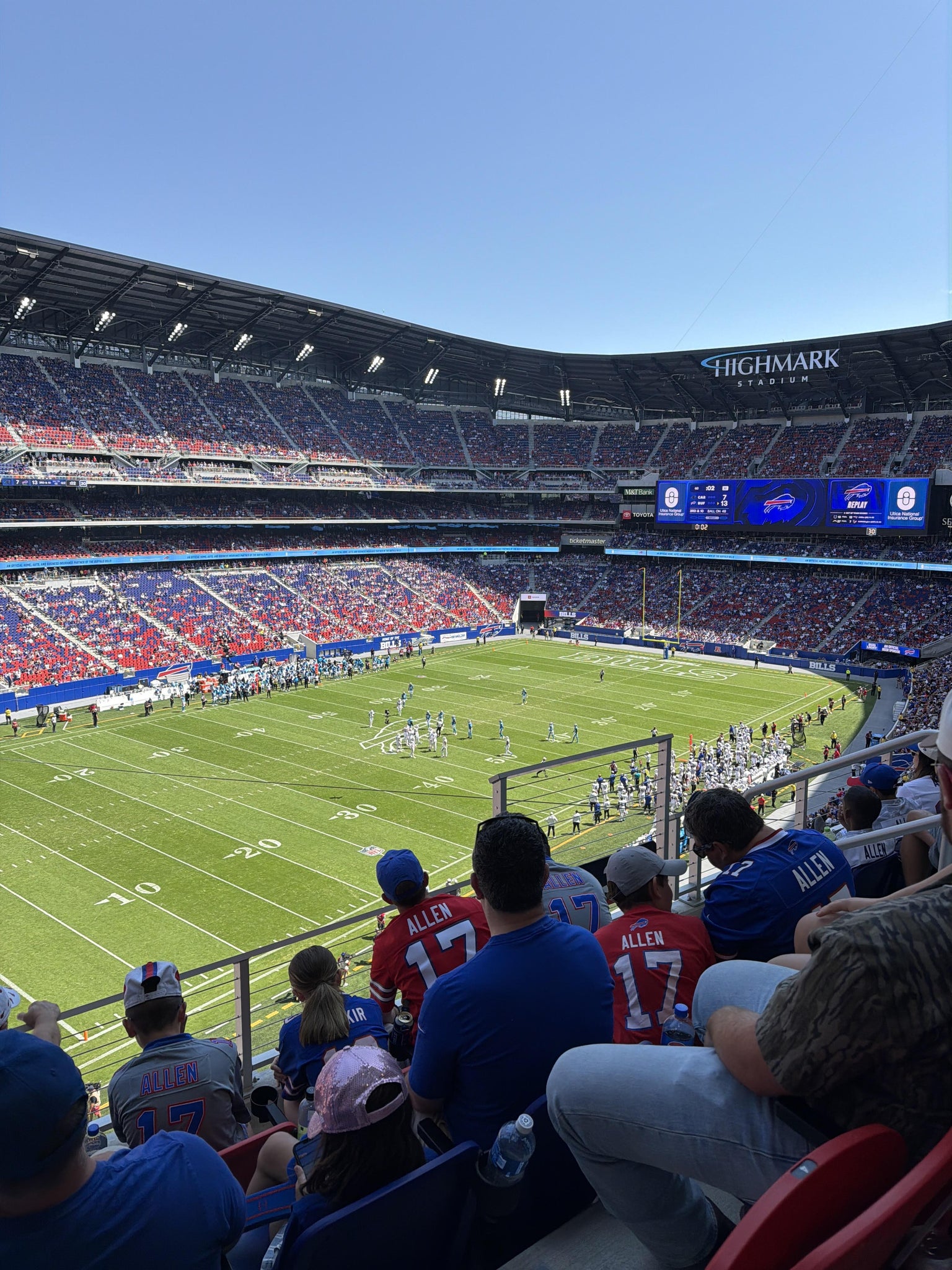 Vue réelle des fans prise de la Section 315 au site Highmark Stadium - NY par Wyatt M
