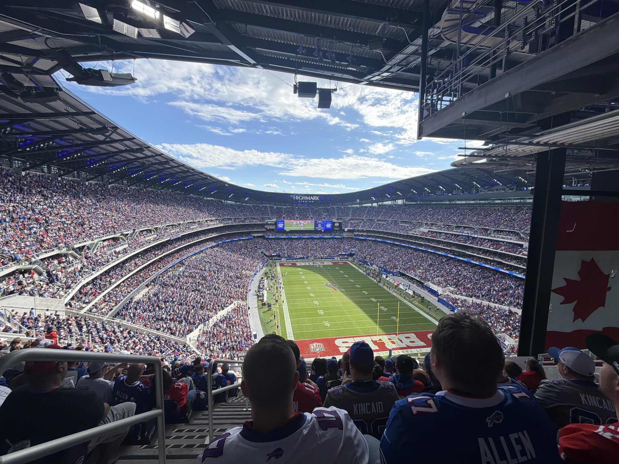 Vue réelle des fans prise de la Section 425 au site Highmark Stadium - NY par Emma S