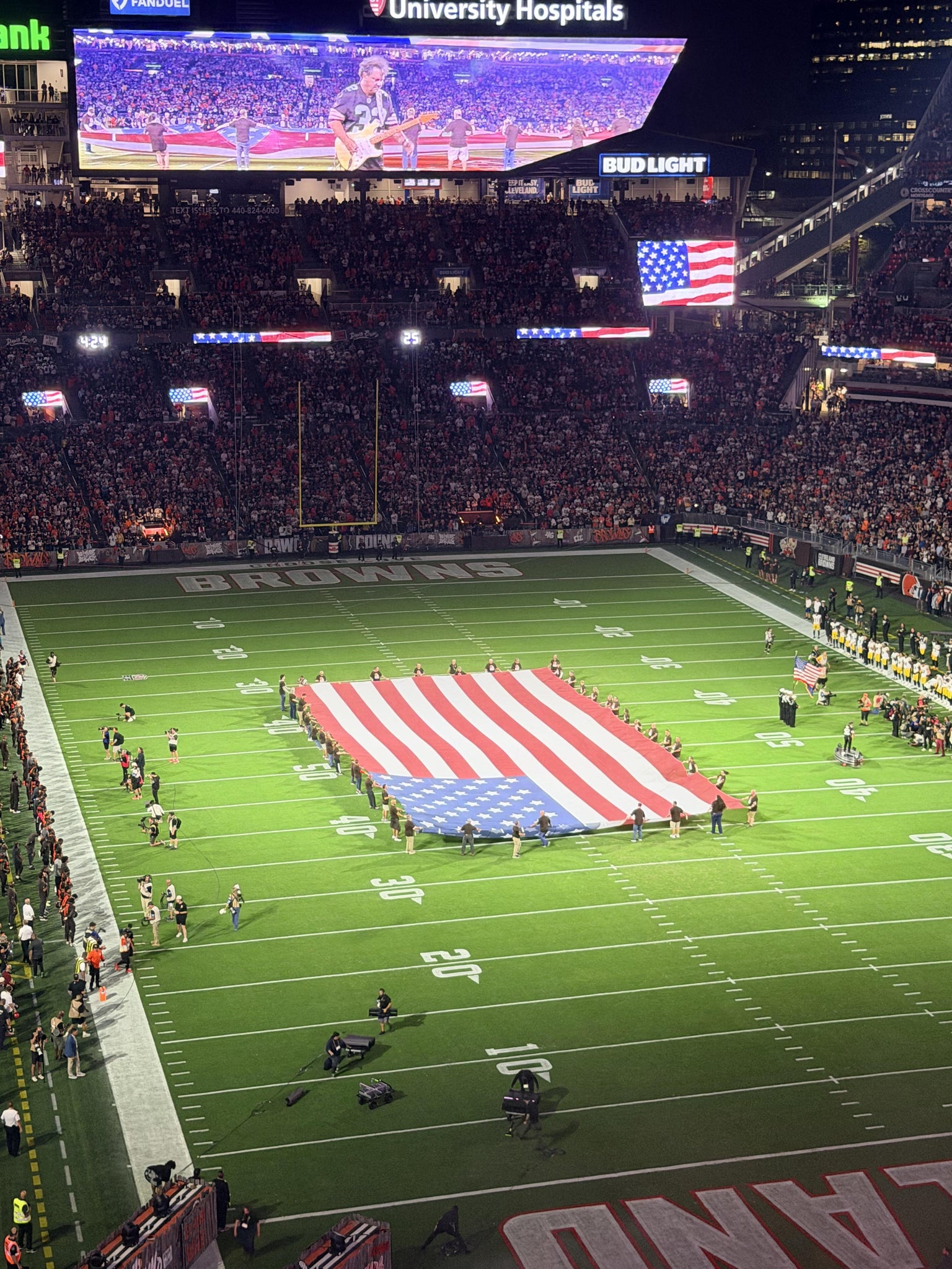 Real Fan View taken from Section 544 at Huntington Bank Field by Vincent L