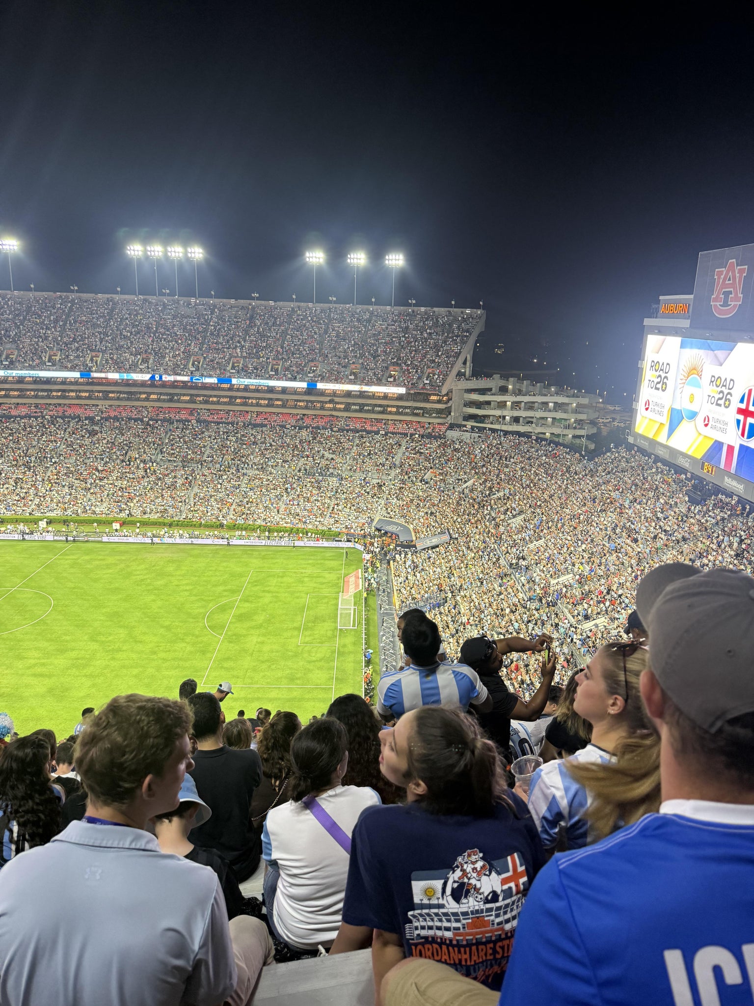 Real Fan View taken from Section 60 at Jordan-Hare Stadium by Ronaldo B