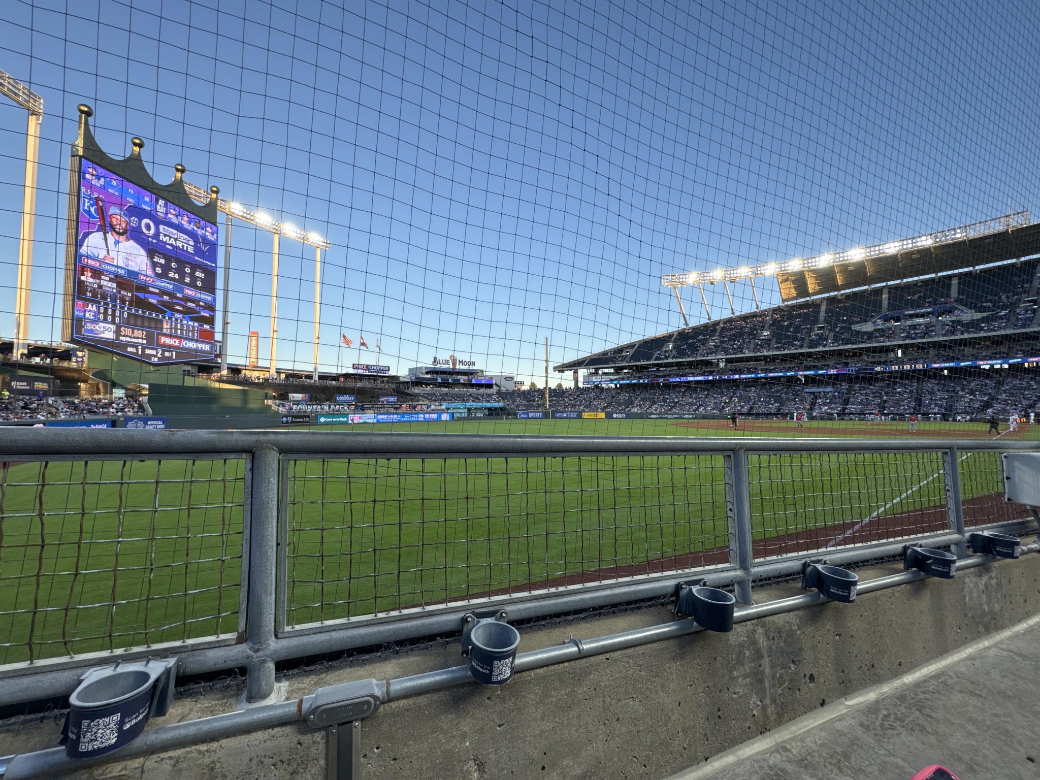 Vue réelle des fans prise de la Section 109 au site Kauffman Stadium par Esthela G