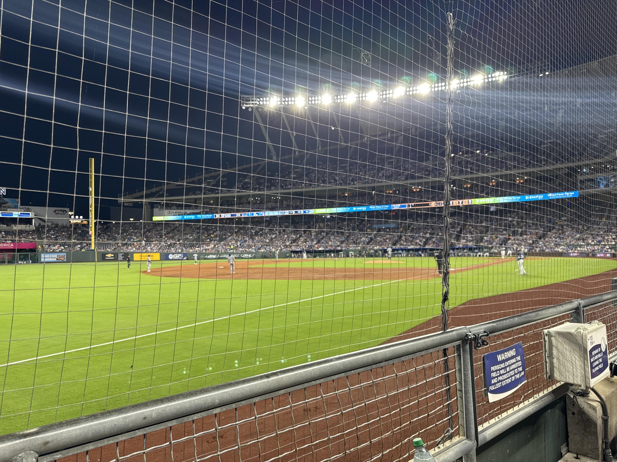Vue réelle des fans prise de la Section 113 au site Kauffman Stadium par Dylan B