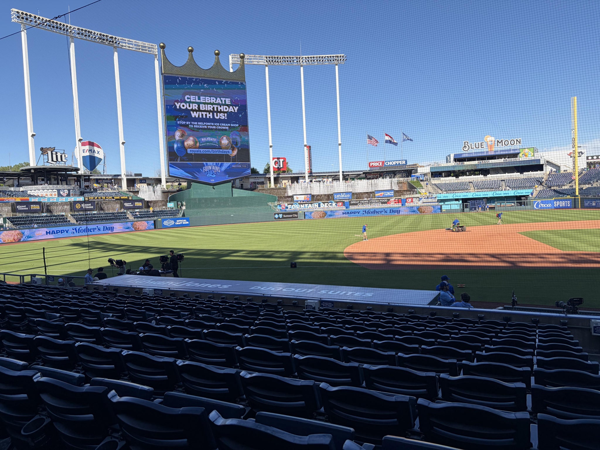 Vue réelle des fans prise de la Section 118 au site Kauffman Stadium par Anonymous User