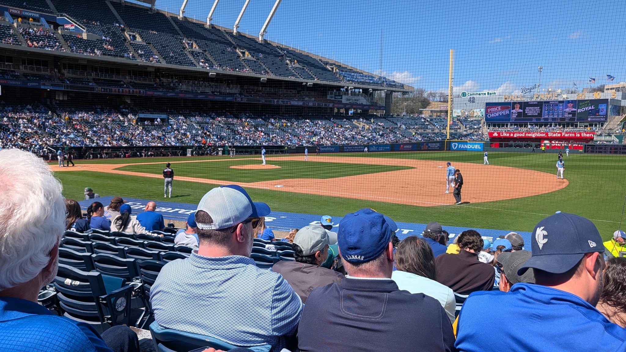 Vue réelle des fans prise de la Section 139 au site Kauffman Stadium par Alex L