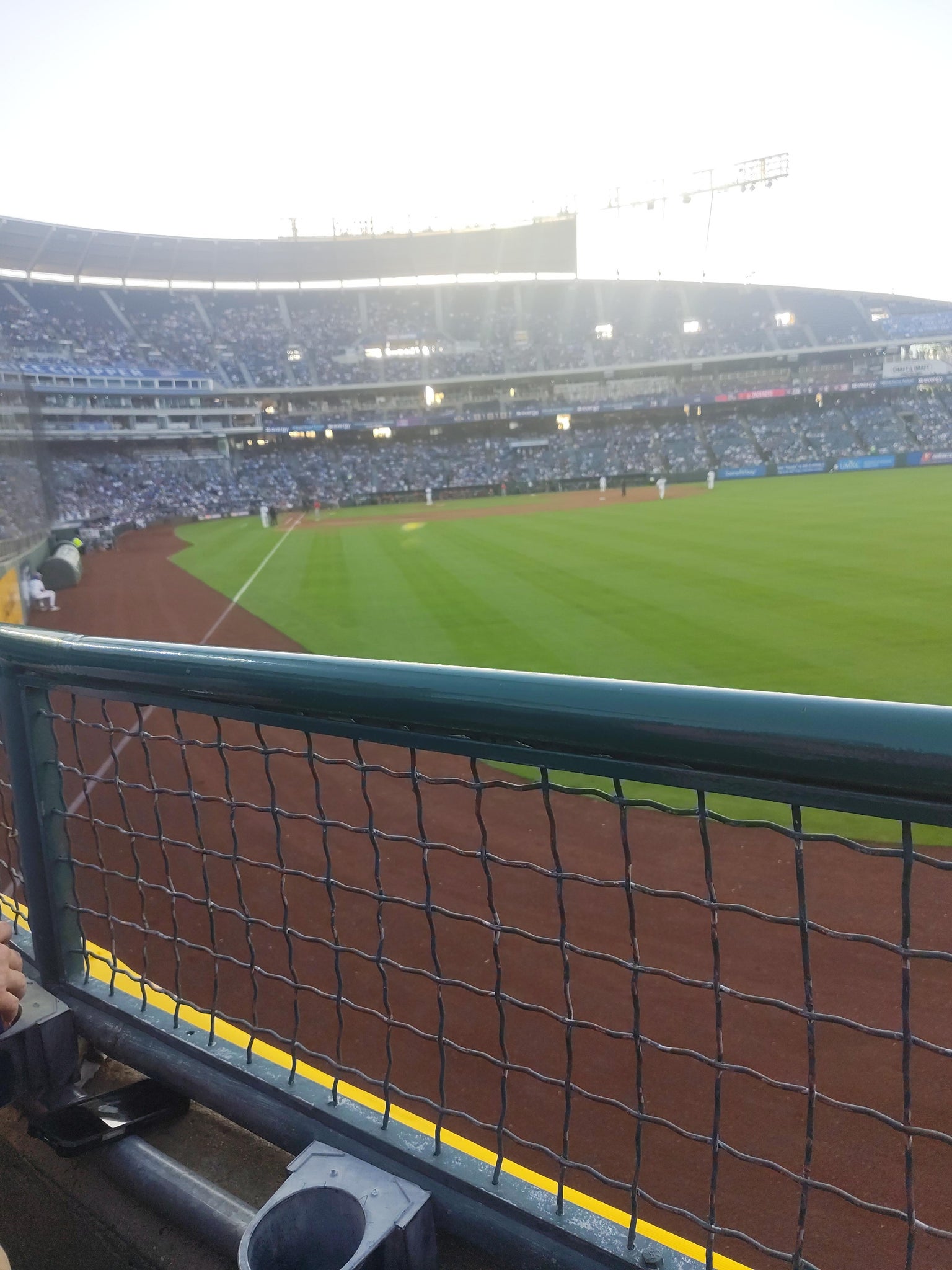 Vue réelle des fans prise de la Section 148 au site Kauffman Stadium par Quaid B