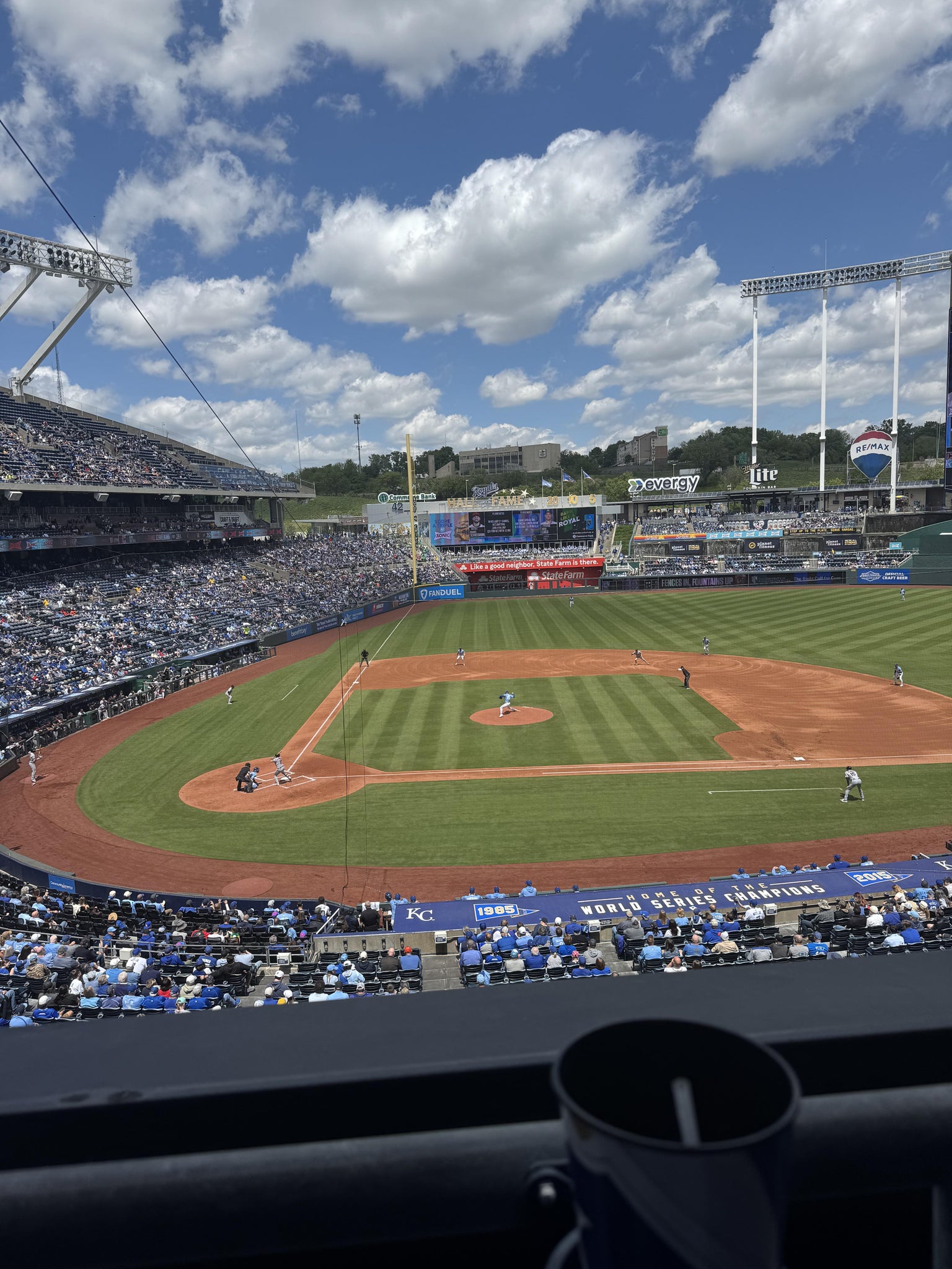 Vue réelle des fans prise de la Section 314 au site Kauffman Stadium par Eric D