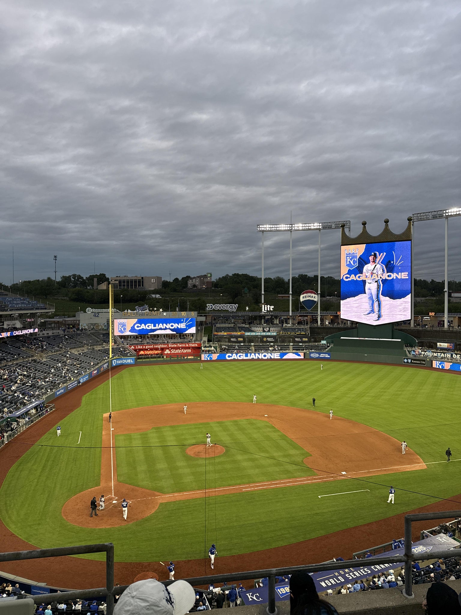 Vue réelle des fans prise de la Section 426 au site Kauffman Stadium par Sean F