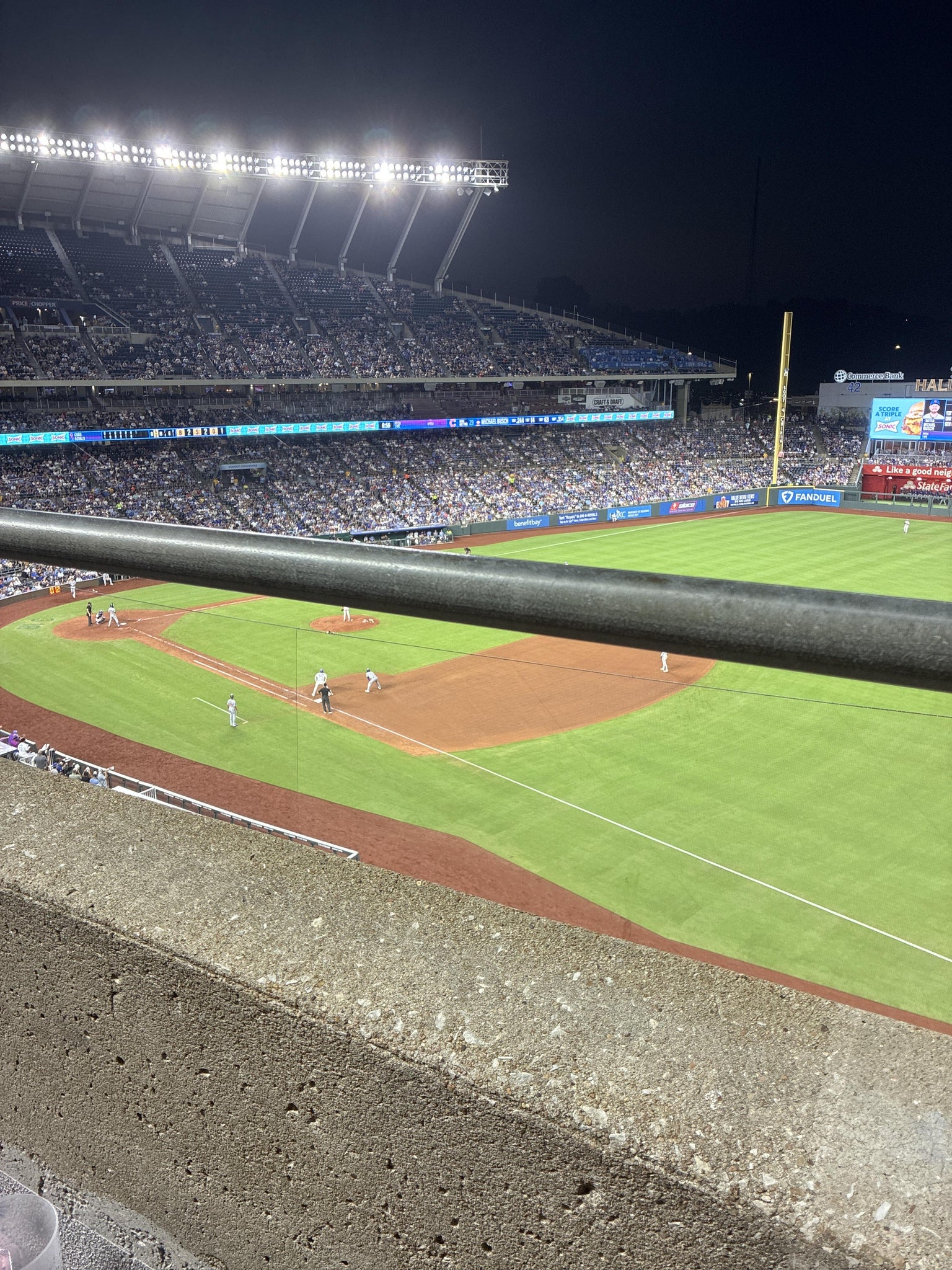 Vue réelle des fans prise de la Section 435 au site Kauffman Stadium par Anonymous User