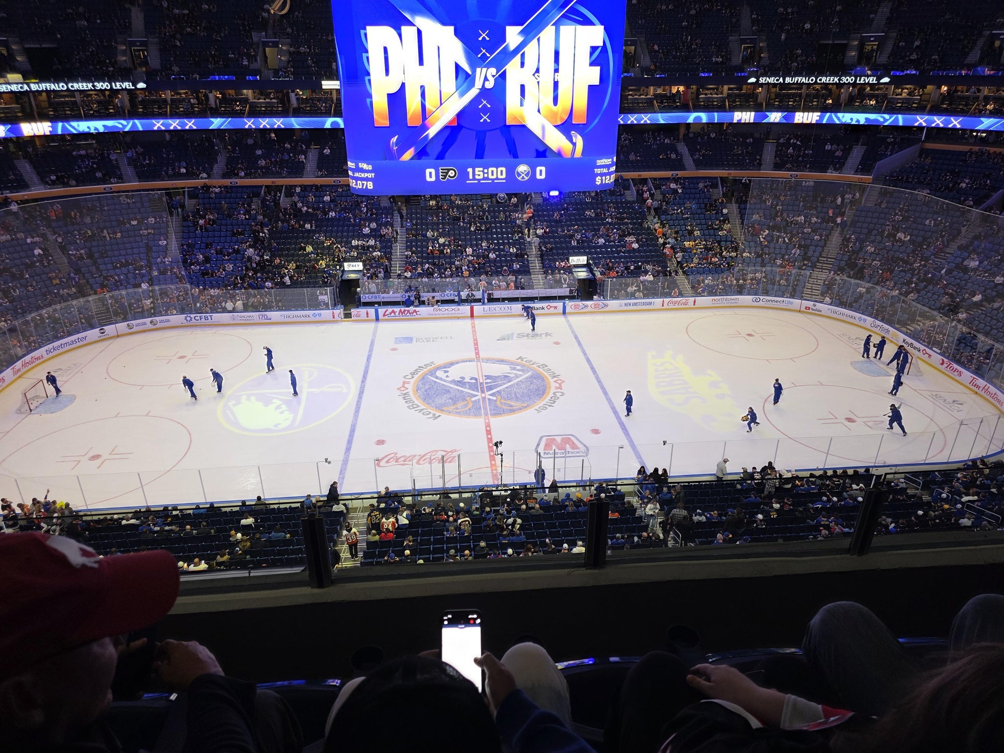 Vue réelle des fans prise de la Section 320 au site KeyBank Center par Jason S