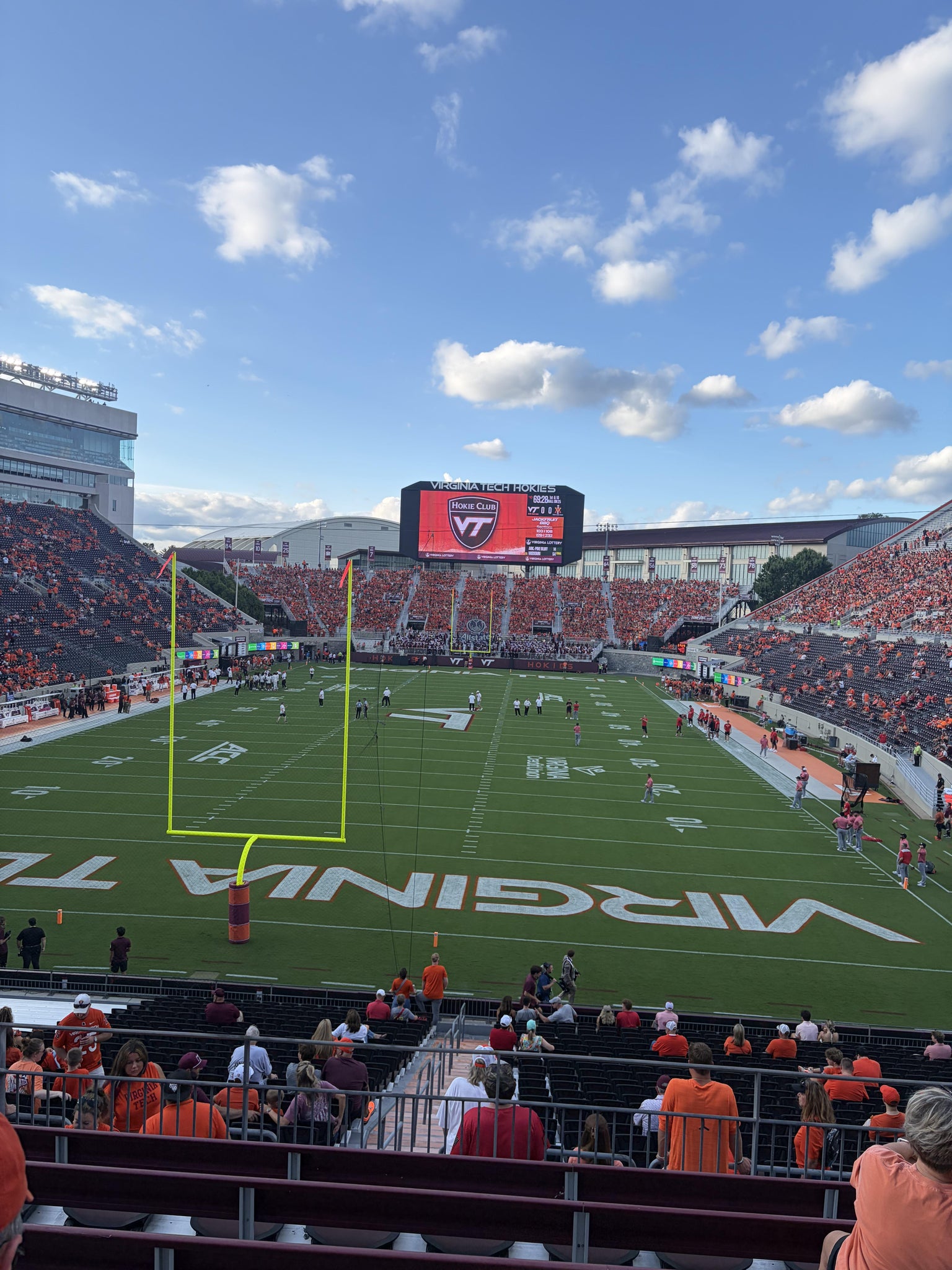 Vue réelle des fans prise de la Section 203 au site Lane Stadium par Ryan C